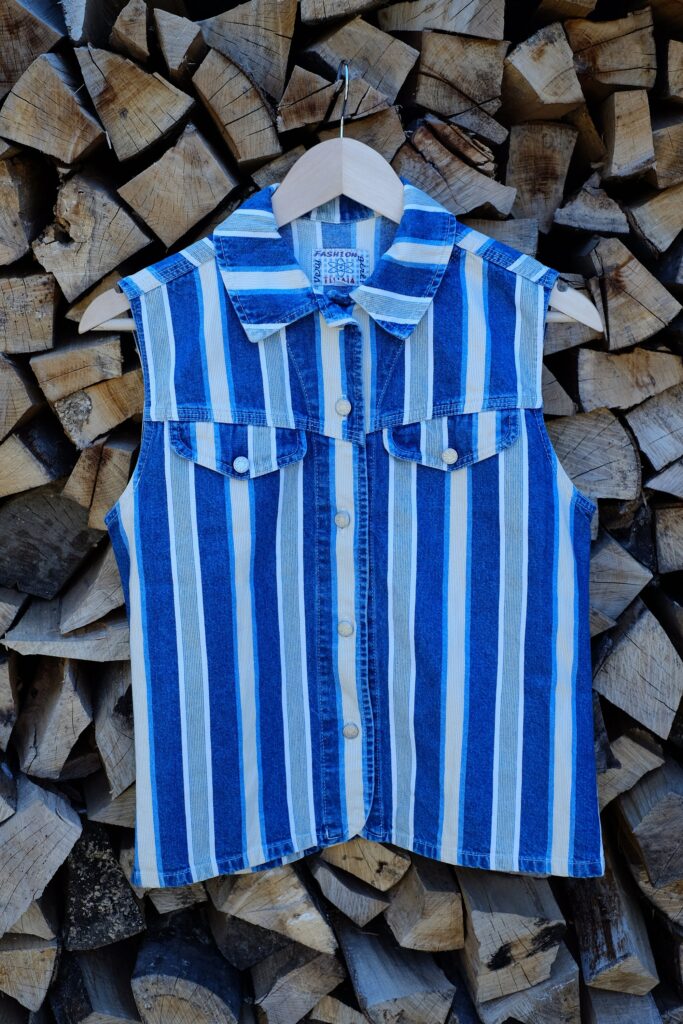 Vintage 80s sleeveless striped denim shirt size M-L, Western Cowboy Style Denim Shirt