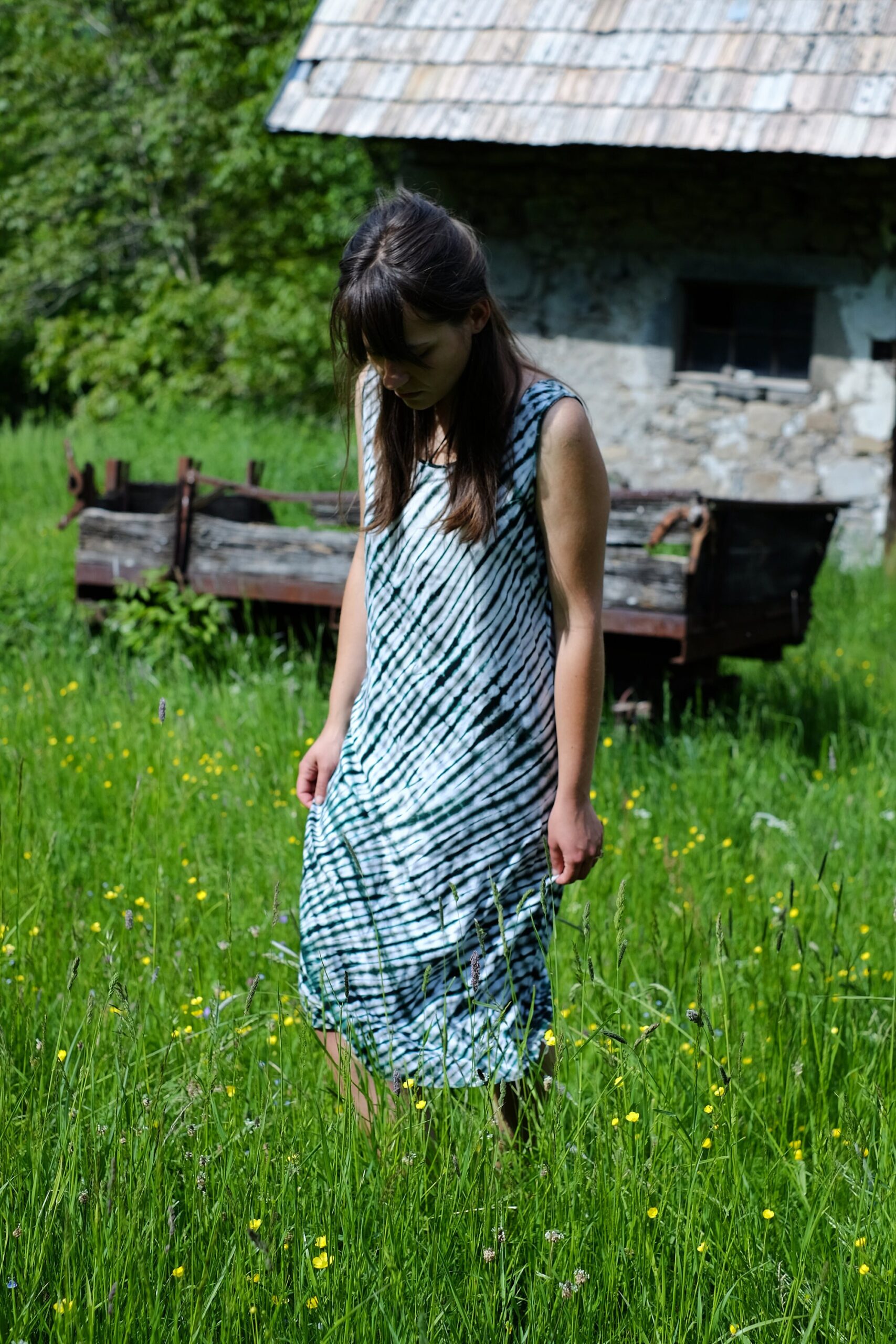 Vintage tie dye loose 90s summer dress in green and white size EU 40-44