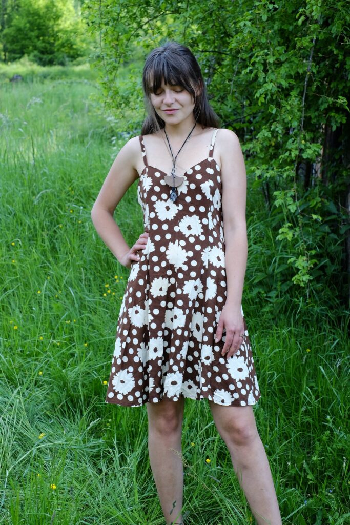Vintage 90s Skater dress, inspired by the 60s Hippie Era with Daisies