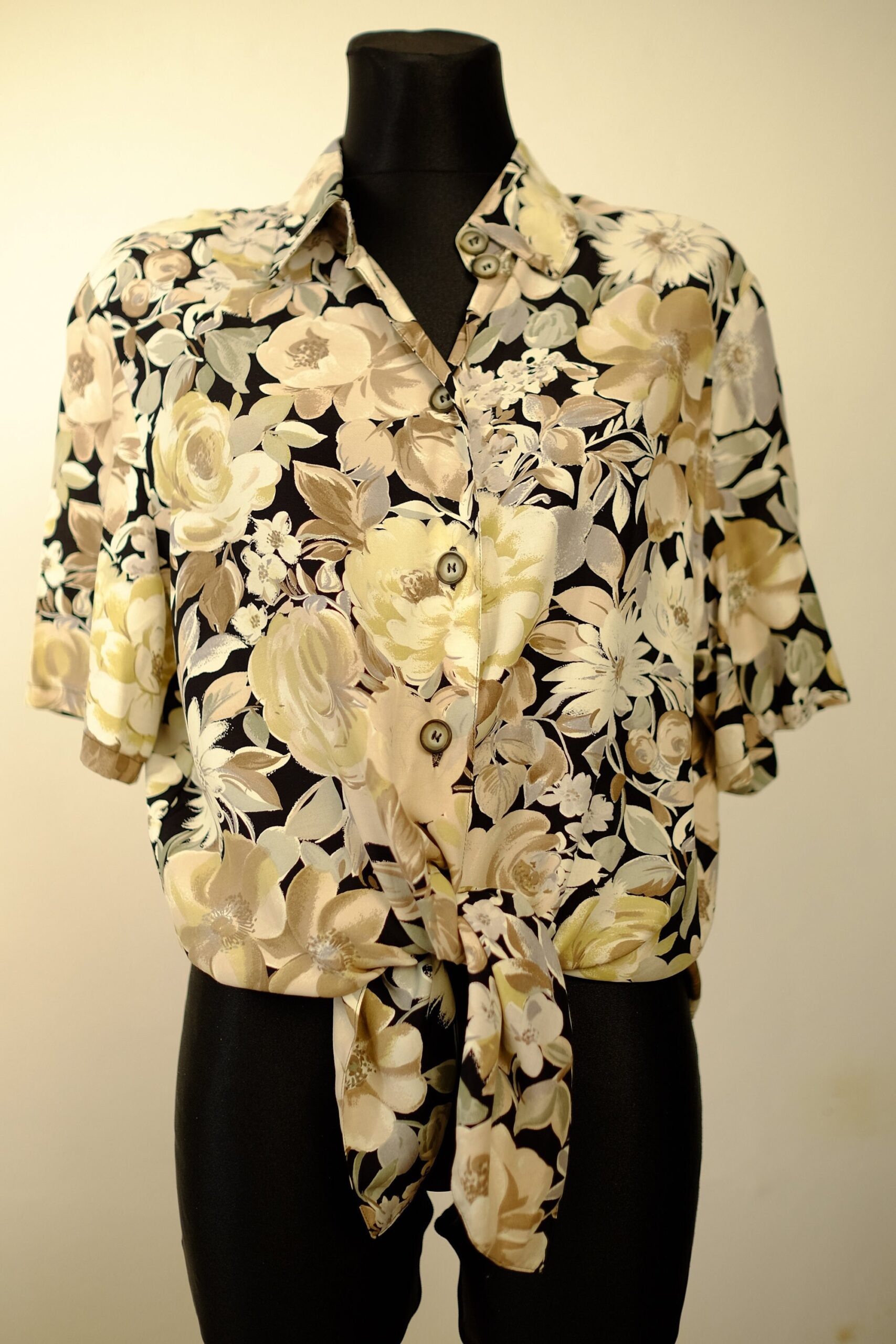 Vintage 90s Floral Earth Tones Shirt/ Blouse - Image 3
