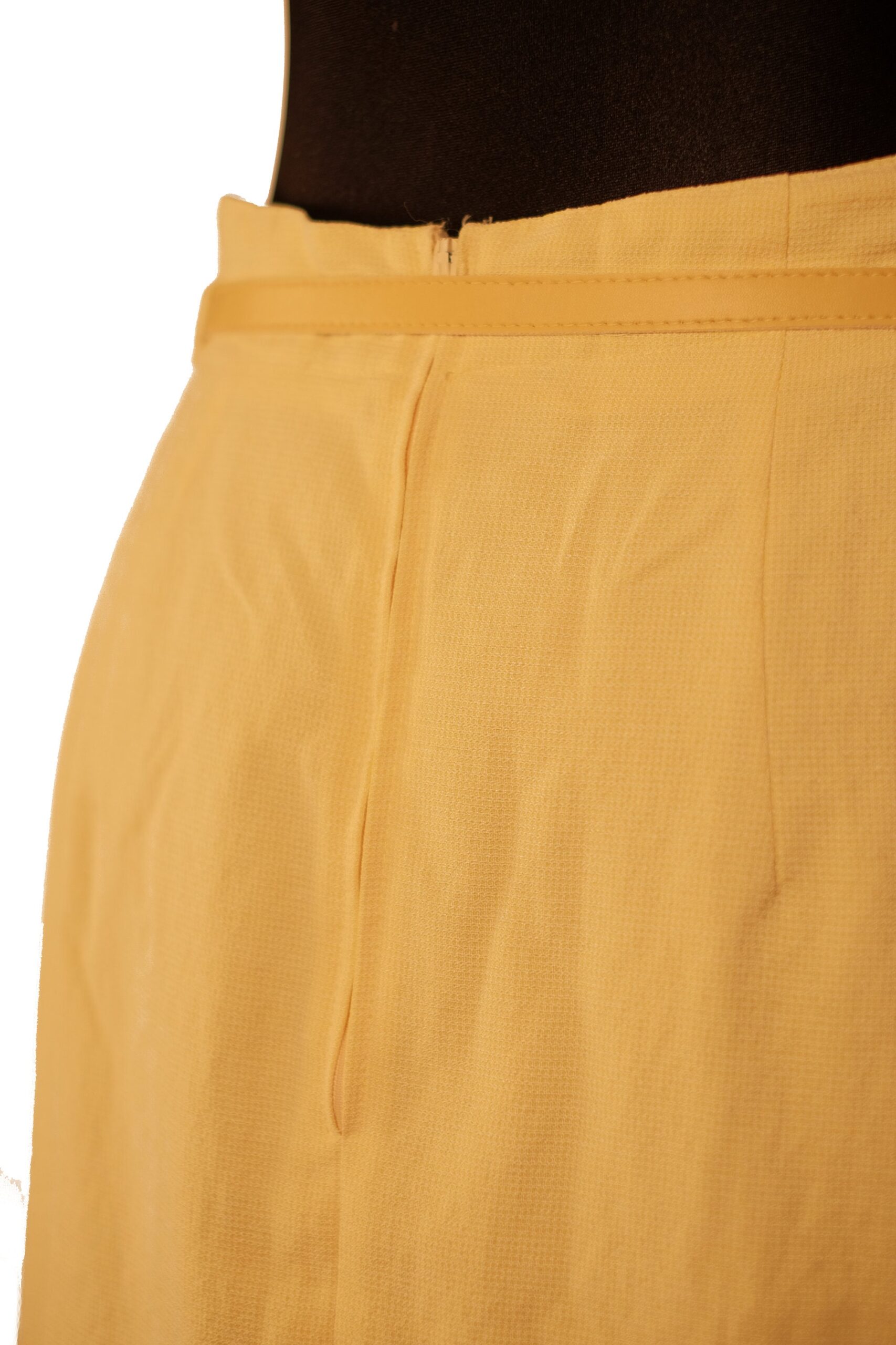 Vintage Pastel Yellow Pencil Skirt, High waisted mini, Size L EU42 - Image 6