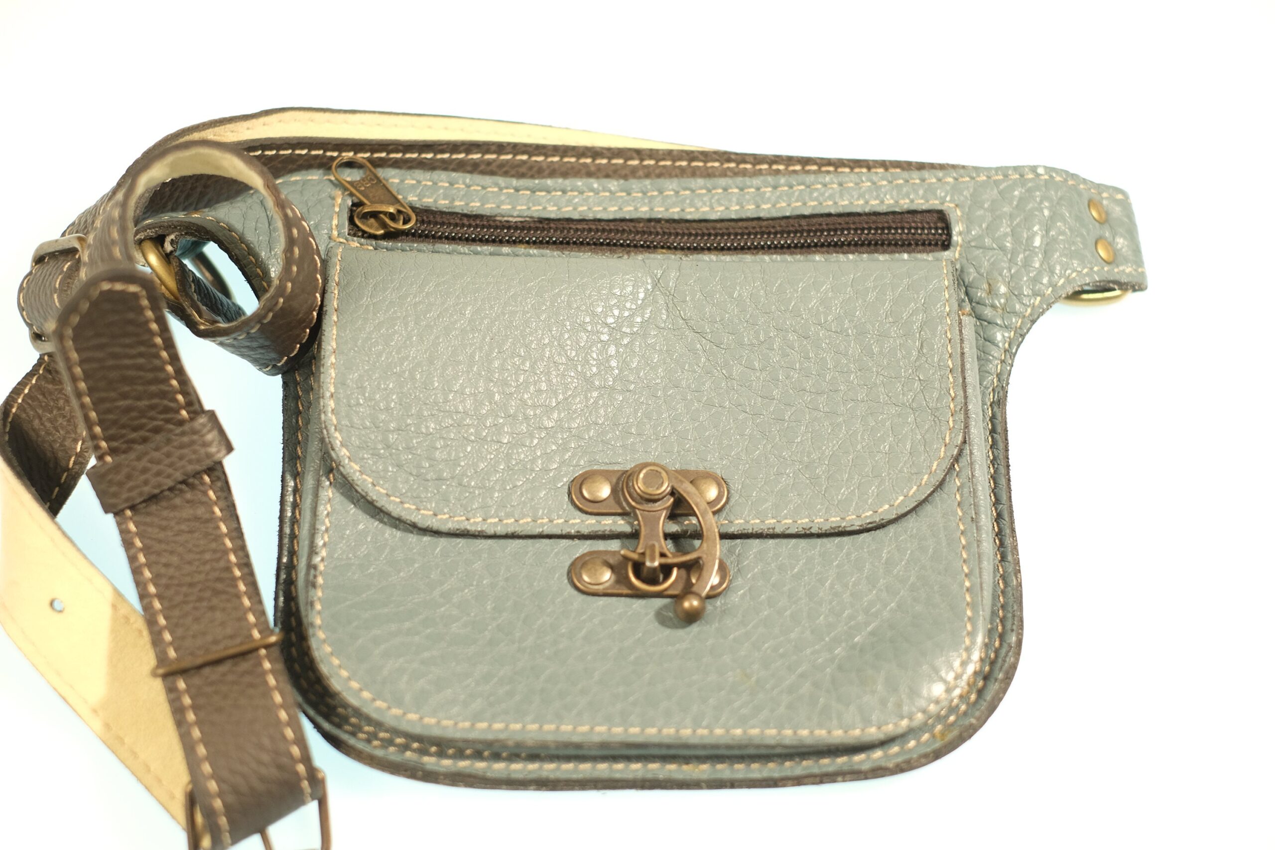 Vintage Blue Leather / Waistbag/ Belly Bag/ Hip Bag / Belt Bag / Fanny Pack - Image 10