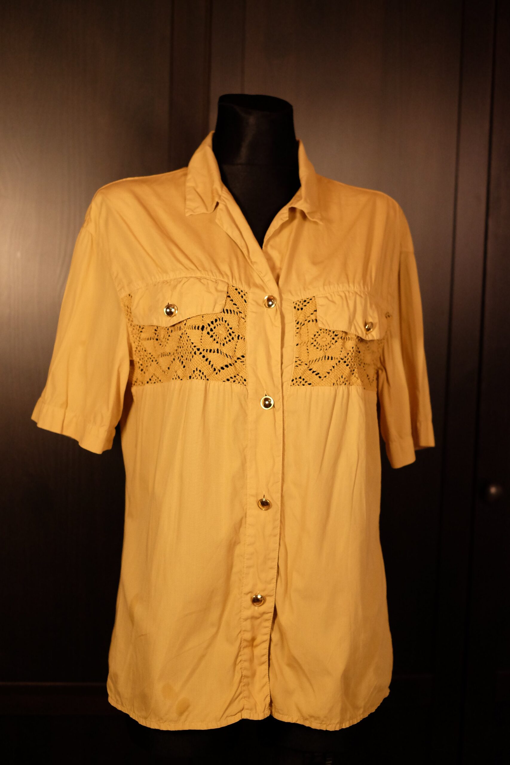 90s Vintage Yellow Short Sleeves Chest Pocket Embroidered Pattern Cotton Oversized Blouse - Image 8