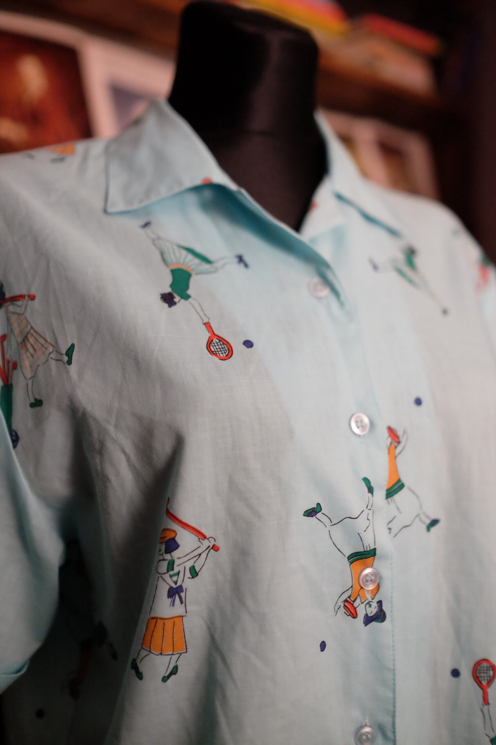 Vintage Funky Mint Colour Short Sleeved Blouse with Sport Motives - Image 4