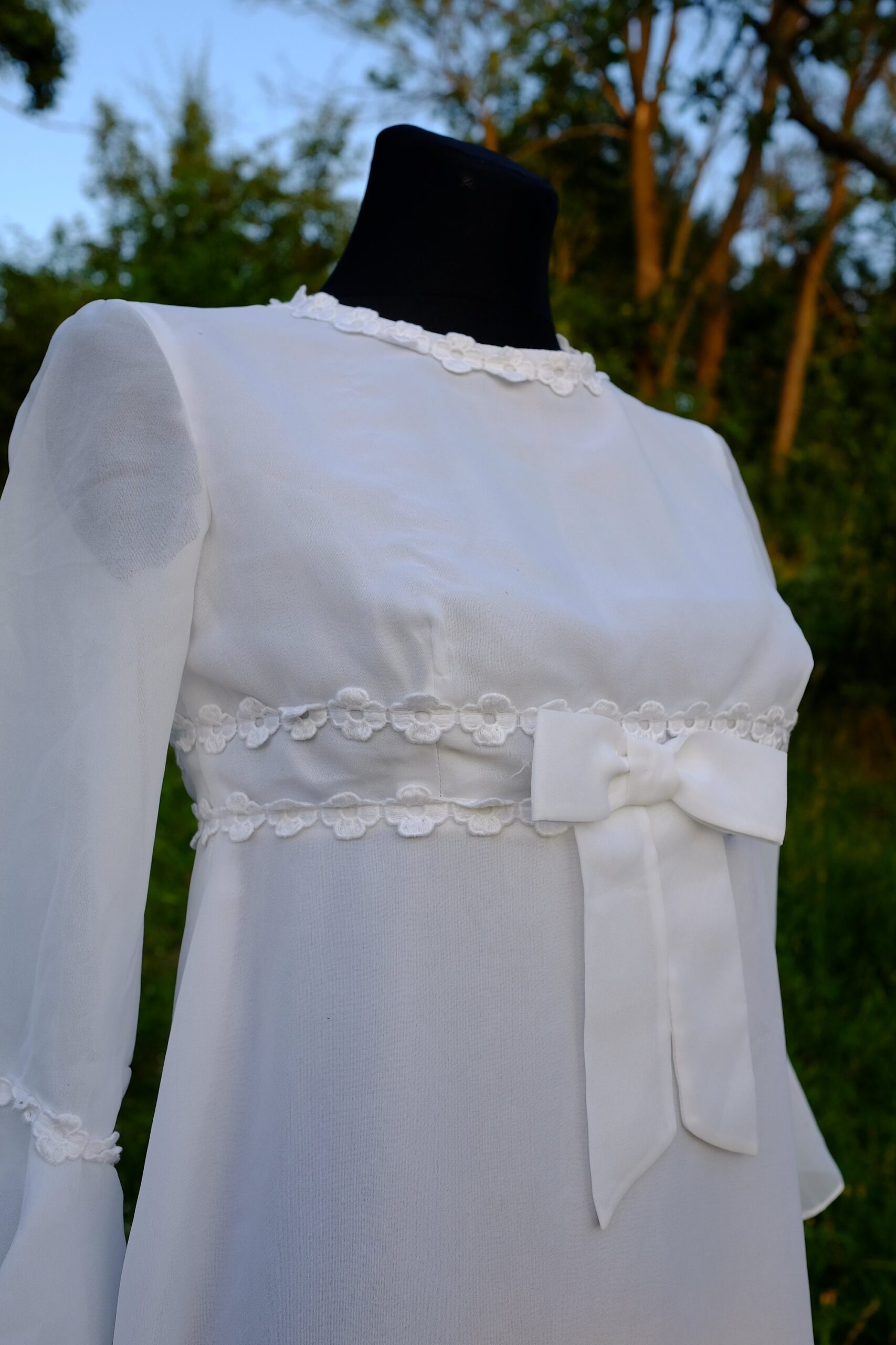 Vintage Minimalist 70s Wedding Dress - Image 5