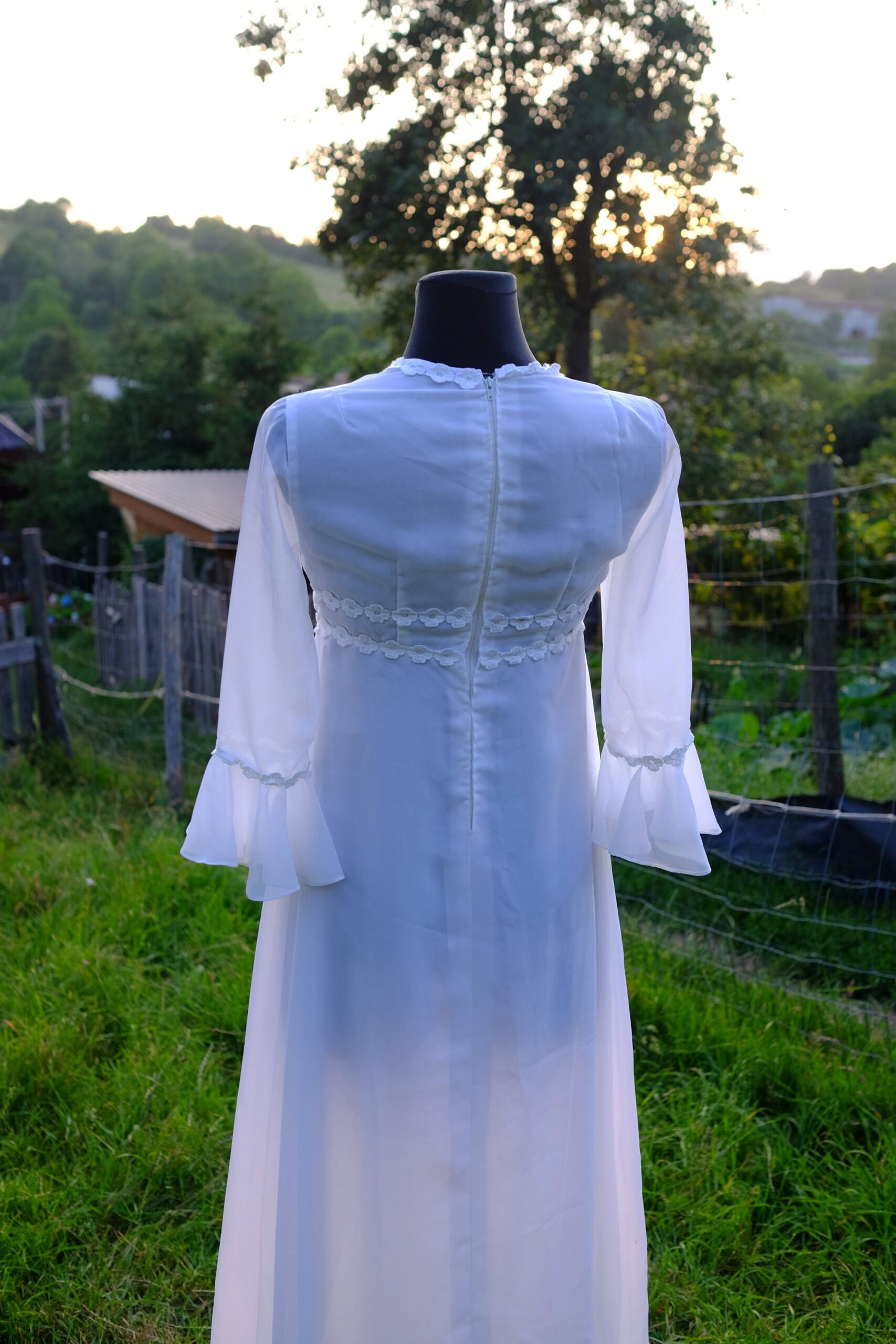 Vintage Minimalist 70s Wedding Dress - Image 6