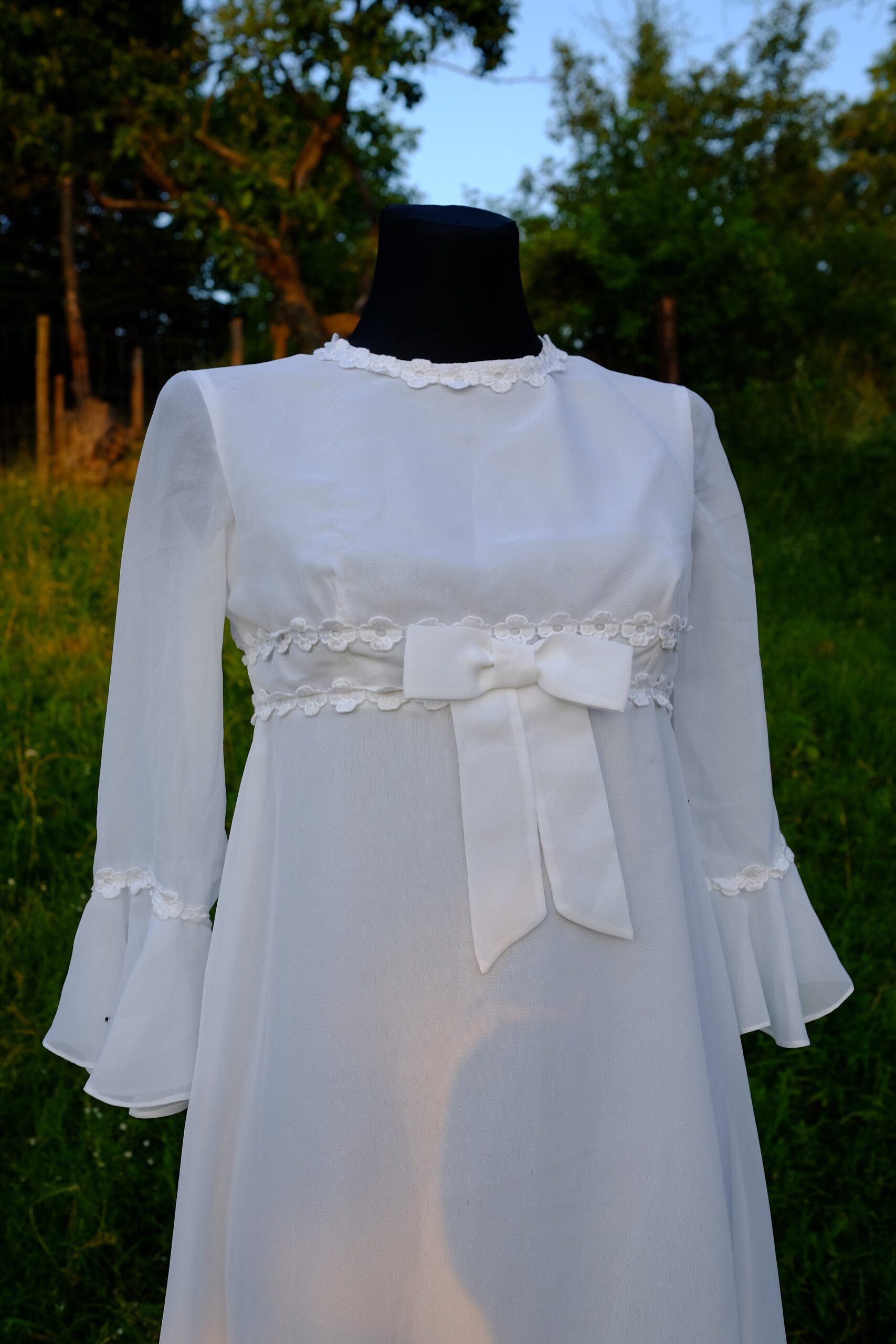 Vintage Minimalist 70s Wedding Dress - Image 7