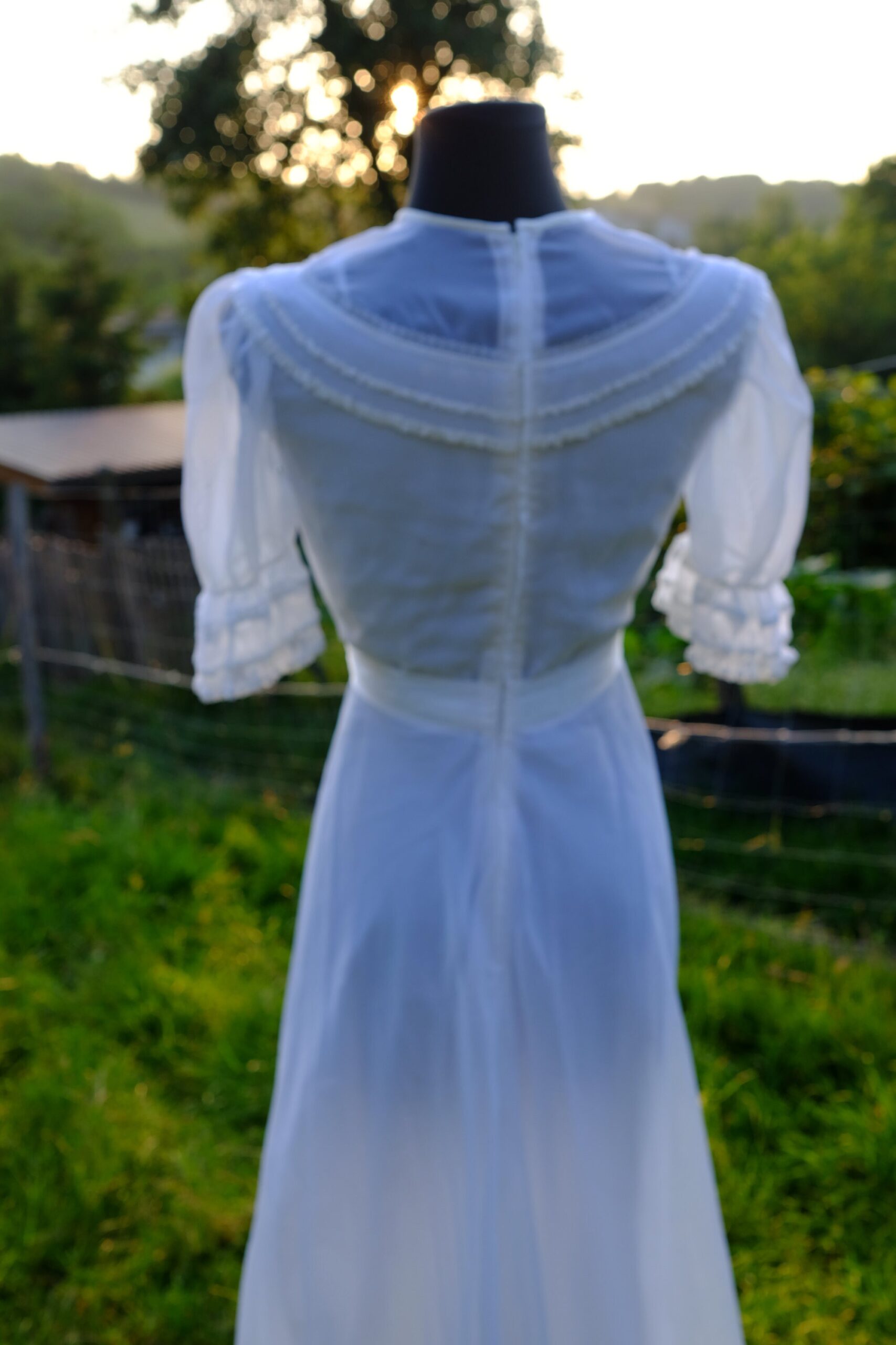 70s Boho Vintage Wedding Dress with Above Elbow Sleeve / Victorian Wedding Gown - Image 3