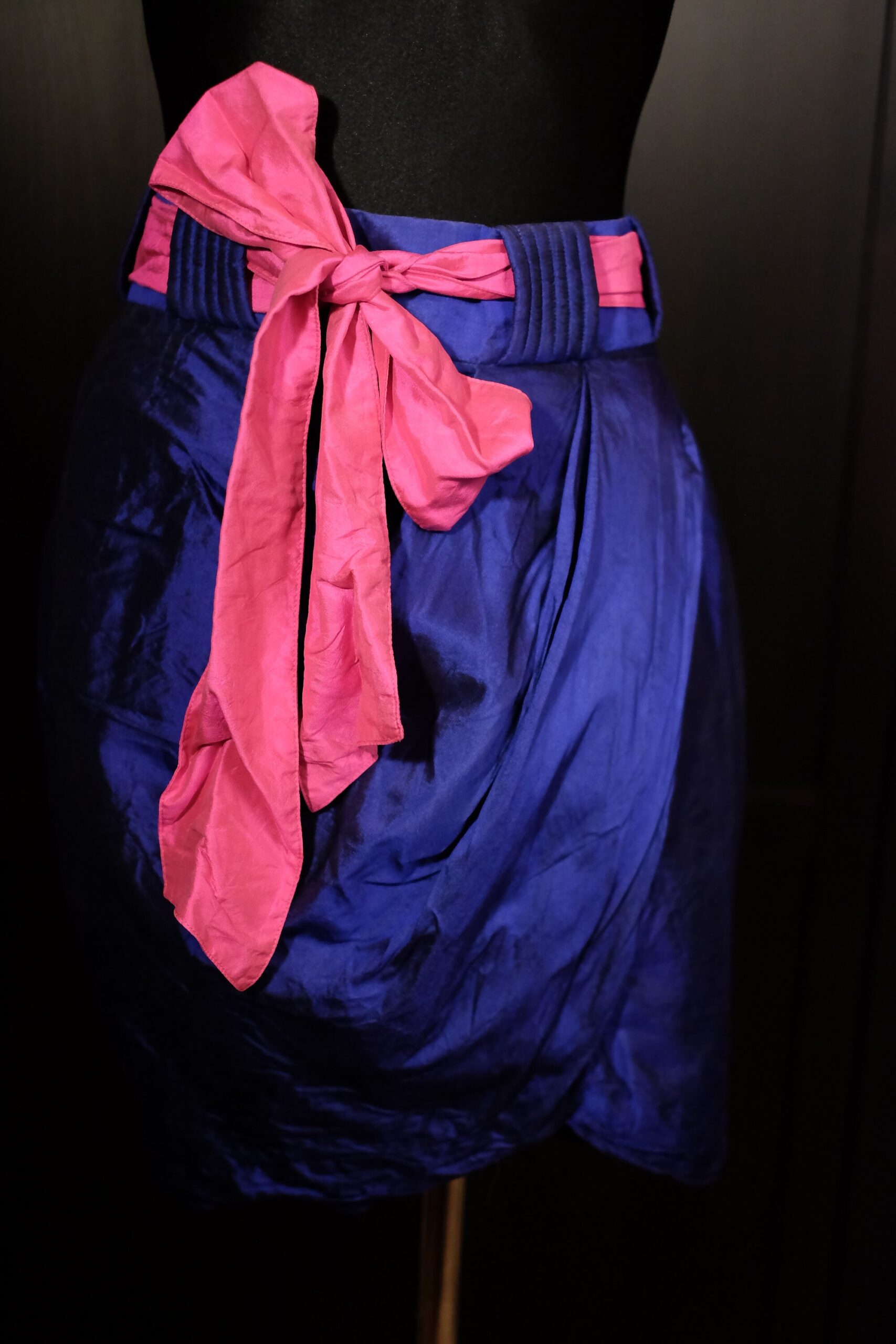 80s Vintage Metallic Blue Pink Bow Pencil Skirt | Thai Silk Skirt - Image 2