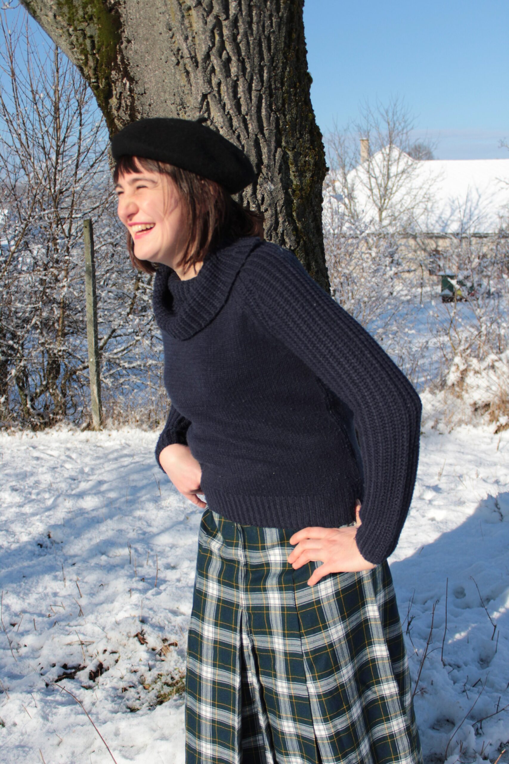 Vintage 70s Dark Blue Navy Turtle Neck Sweater / Jumper / Pullover - Image 4