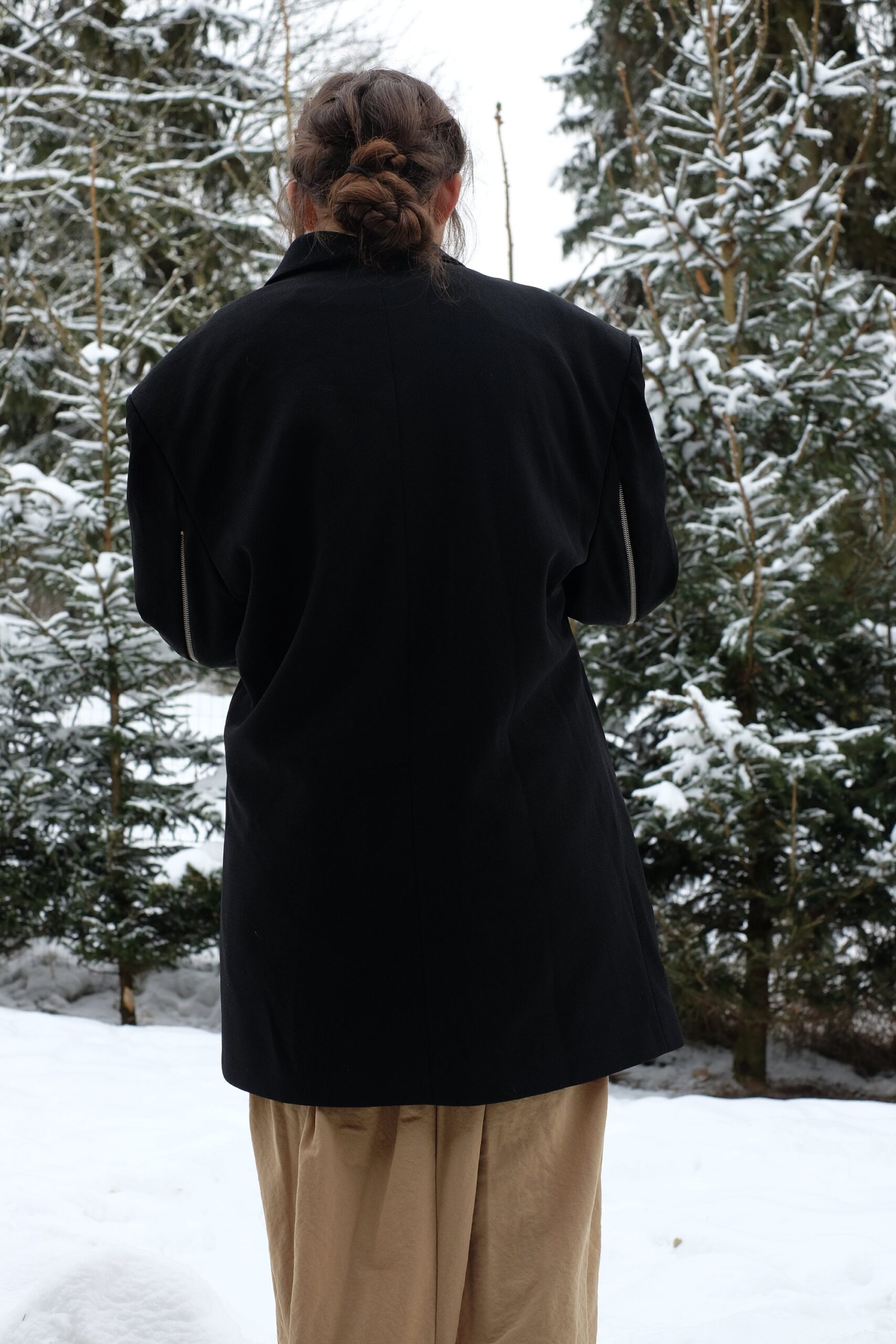 Black Vintage Coat with Zippers and Beautiful Silver Buttons - Image 7