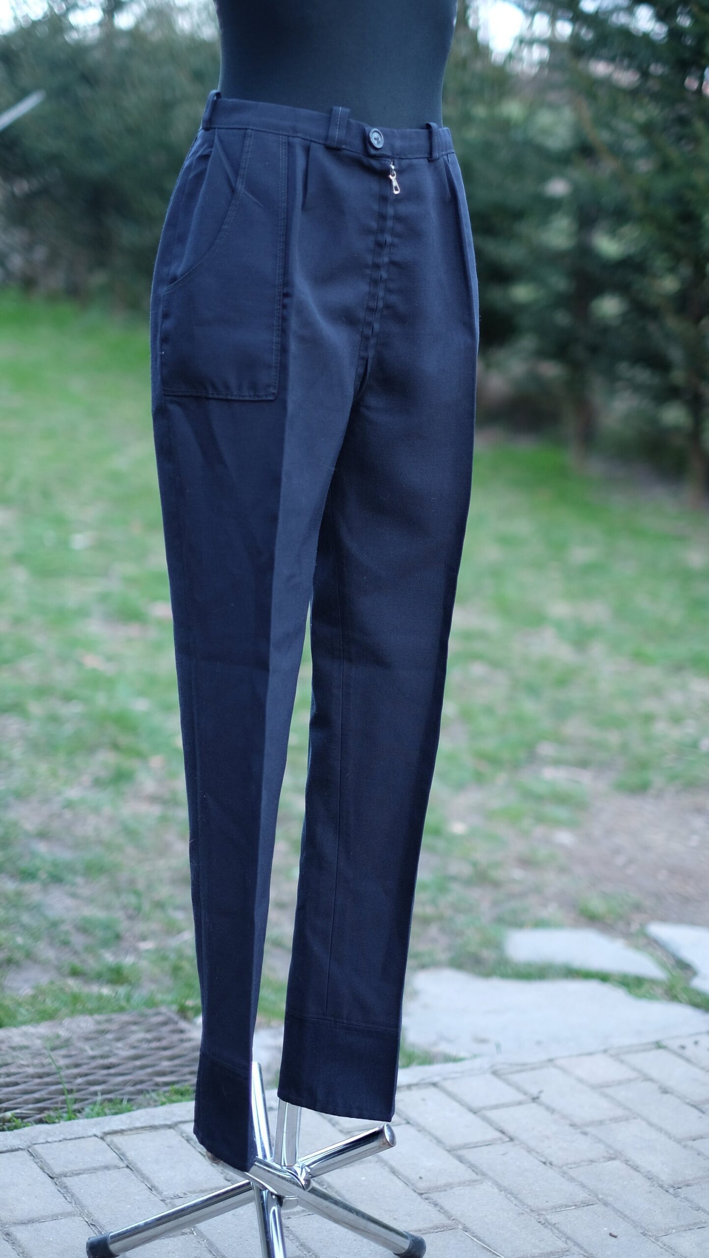 Vintage Navy blue creased trousers - Image 3