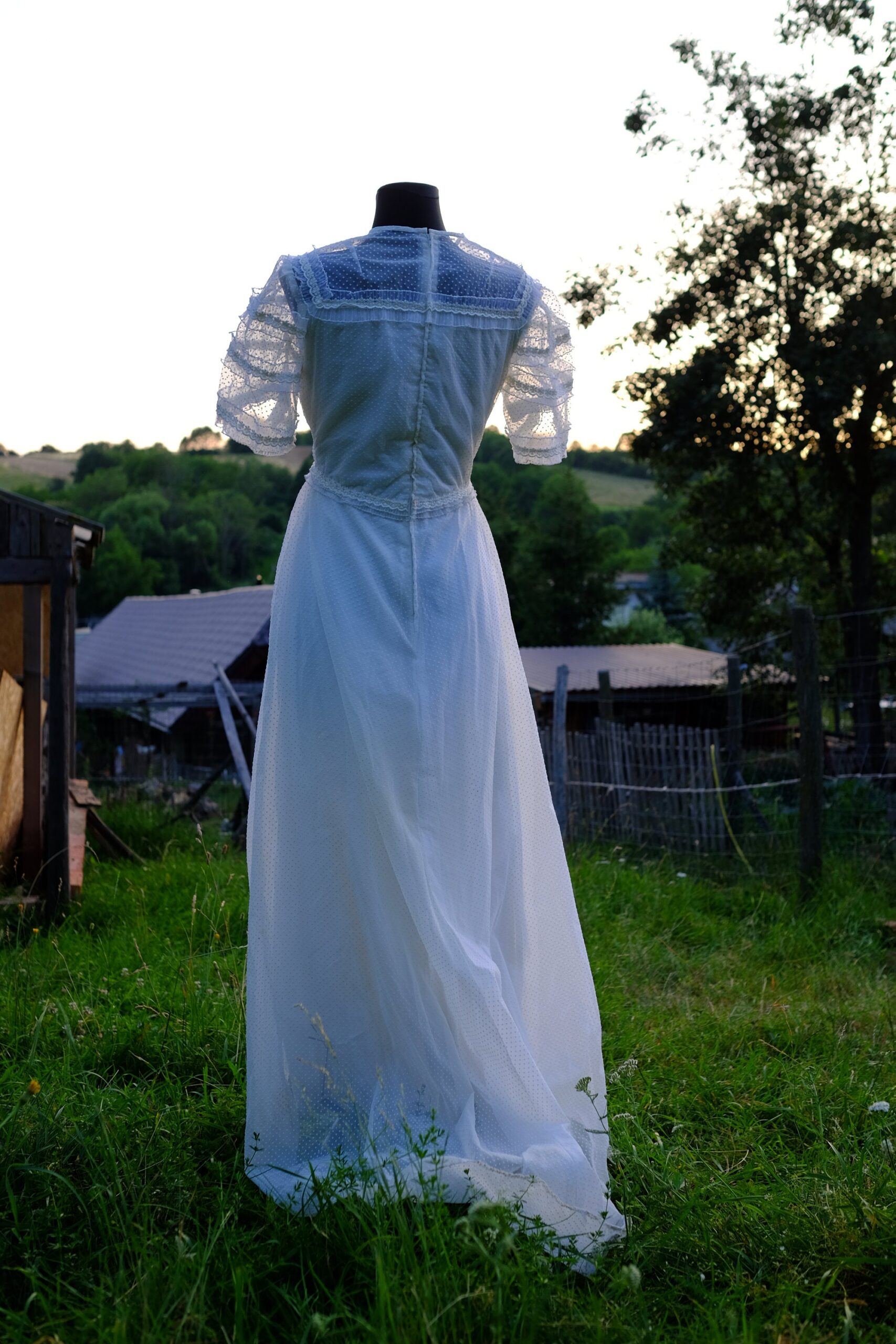 Victorian Style 70s Wedding Dress, Vintage Short Sleeved Bridal Gown - Image 4