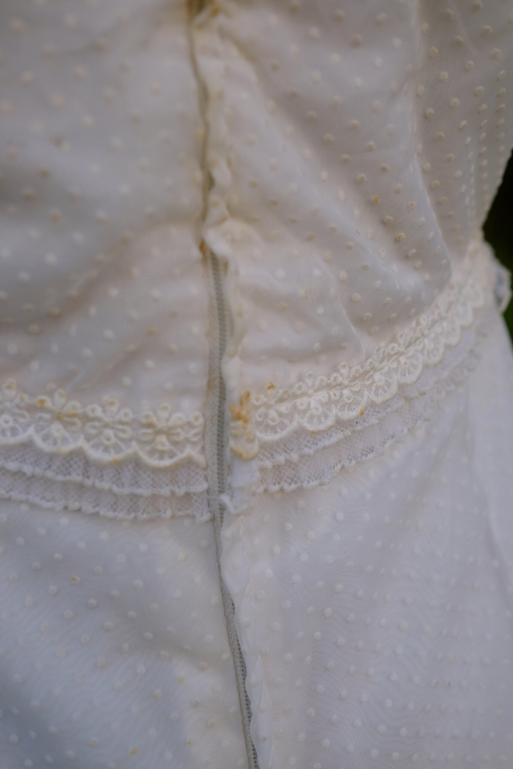 Victorian Style 70s Wedding Dress, Vintage Short Sleeved Bridal Gown - Image 9