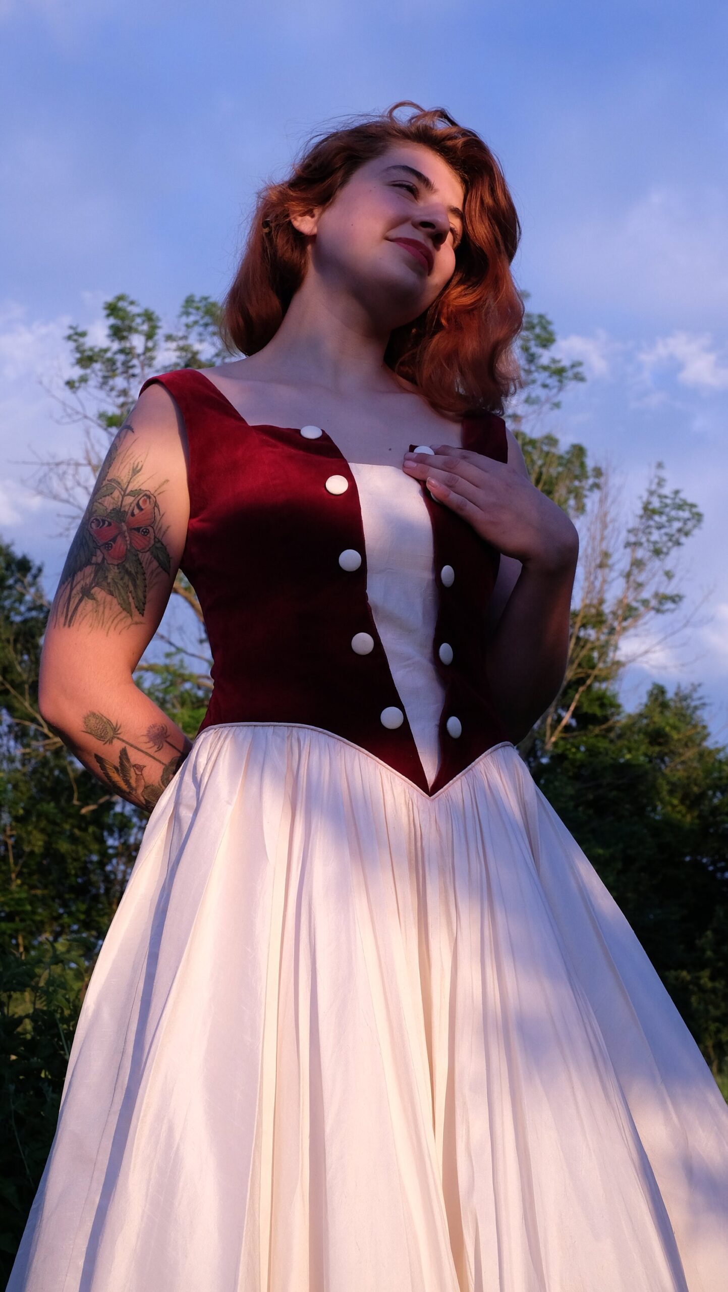 Vintage Cottagecore Silk Wedding Dress with Burgundy Red Velvet Bustier and a Cream Circle Skirt, Lohrengel Cassel Bridal Gown - Image 3