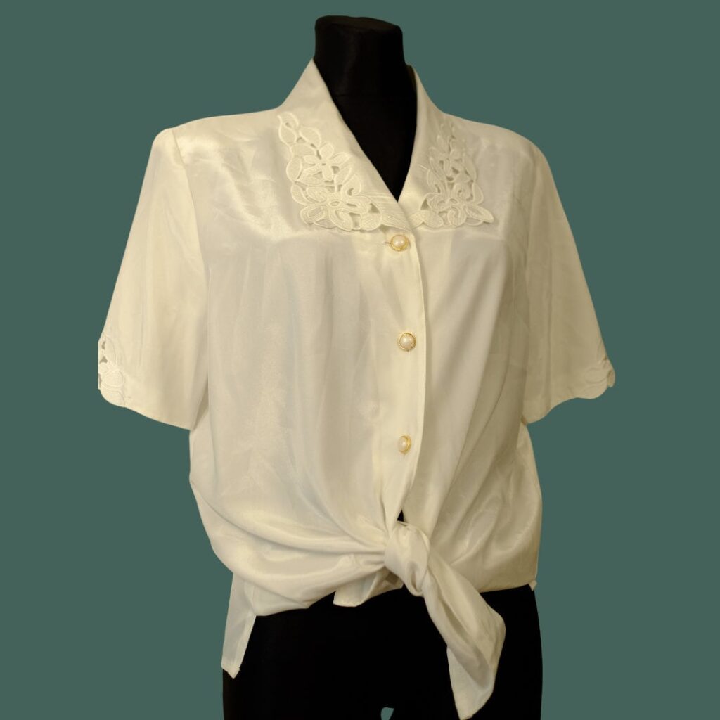 Vintage White Lace - Collared Short Sleeved Blouse