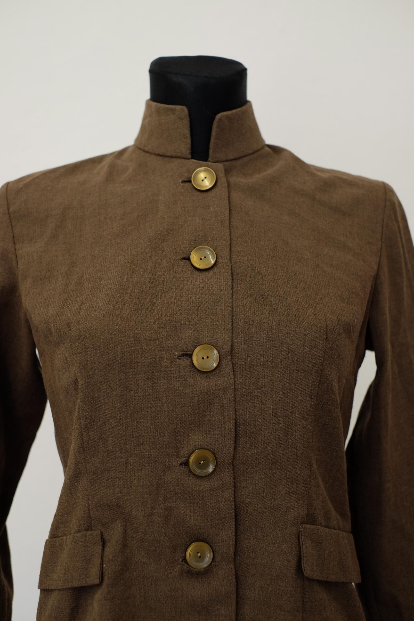 Vintage Women's Brown Light Fitted Suit Jacket/ Blazer - Image 4