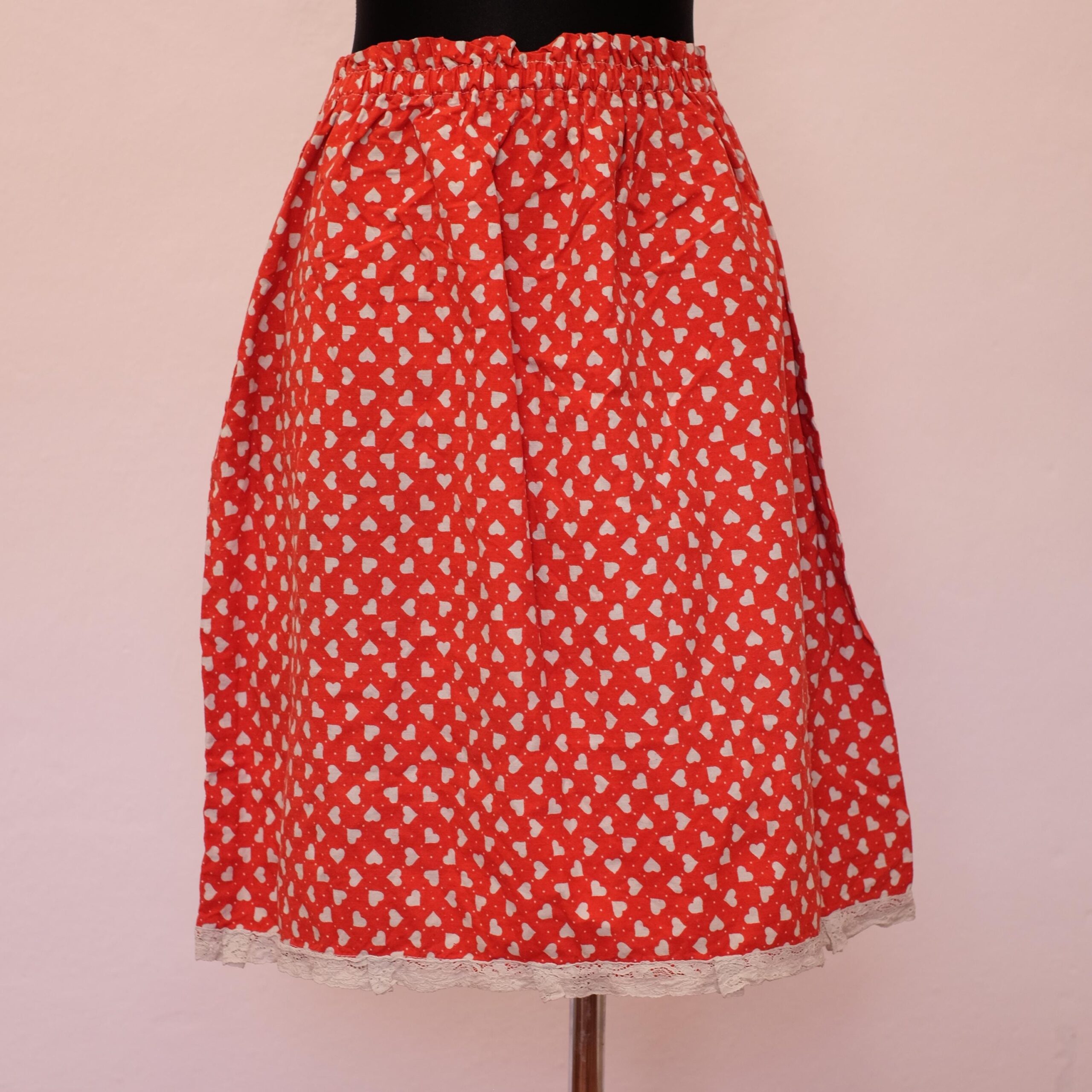 Vintage Red Skirt with white Hearts - Image 7