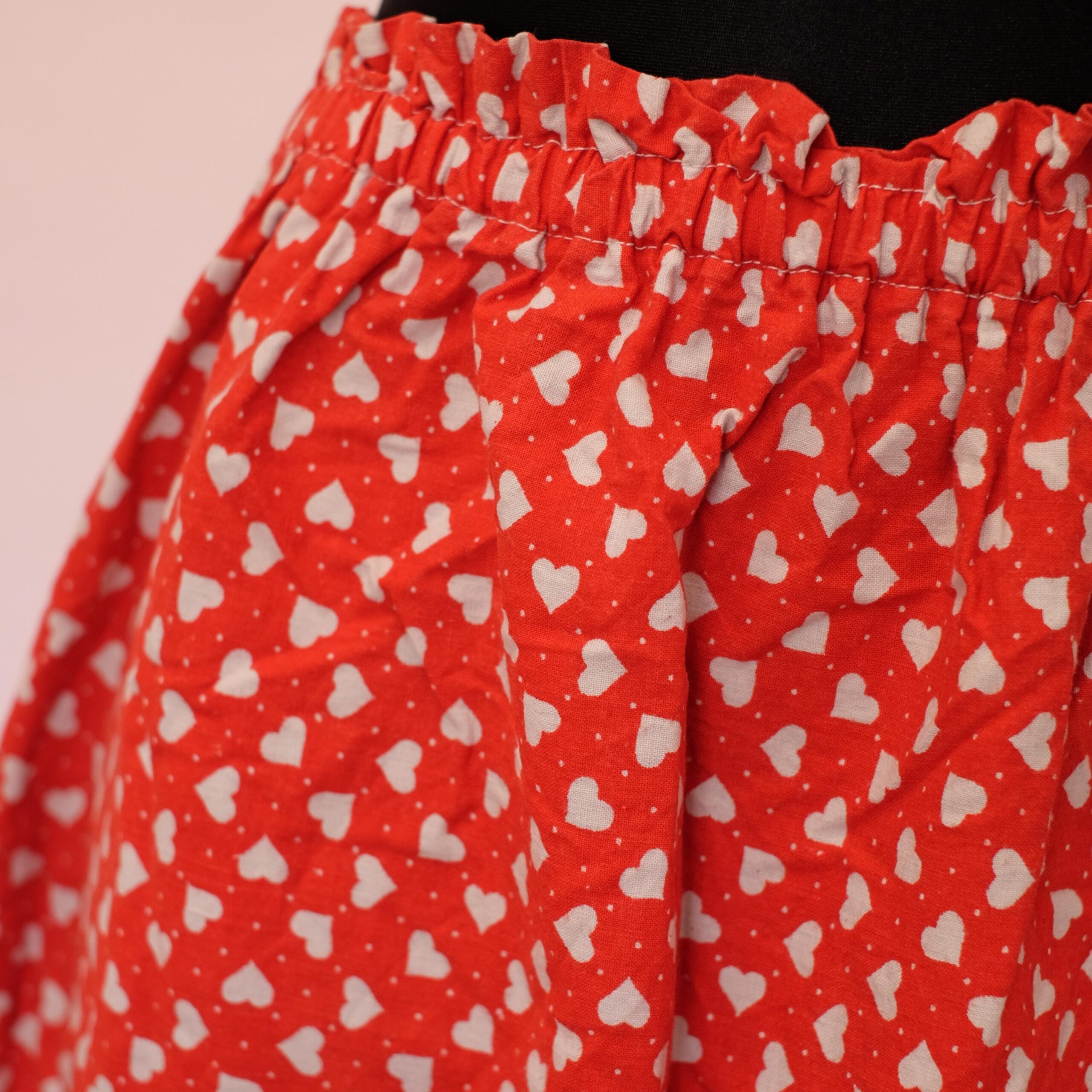 Vintage Red Skirt with white Hearts - Image 8