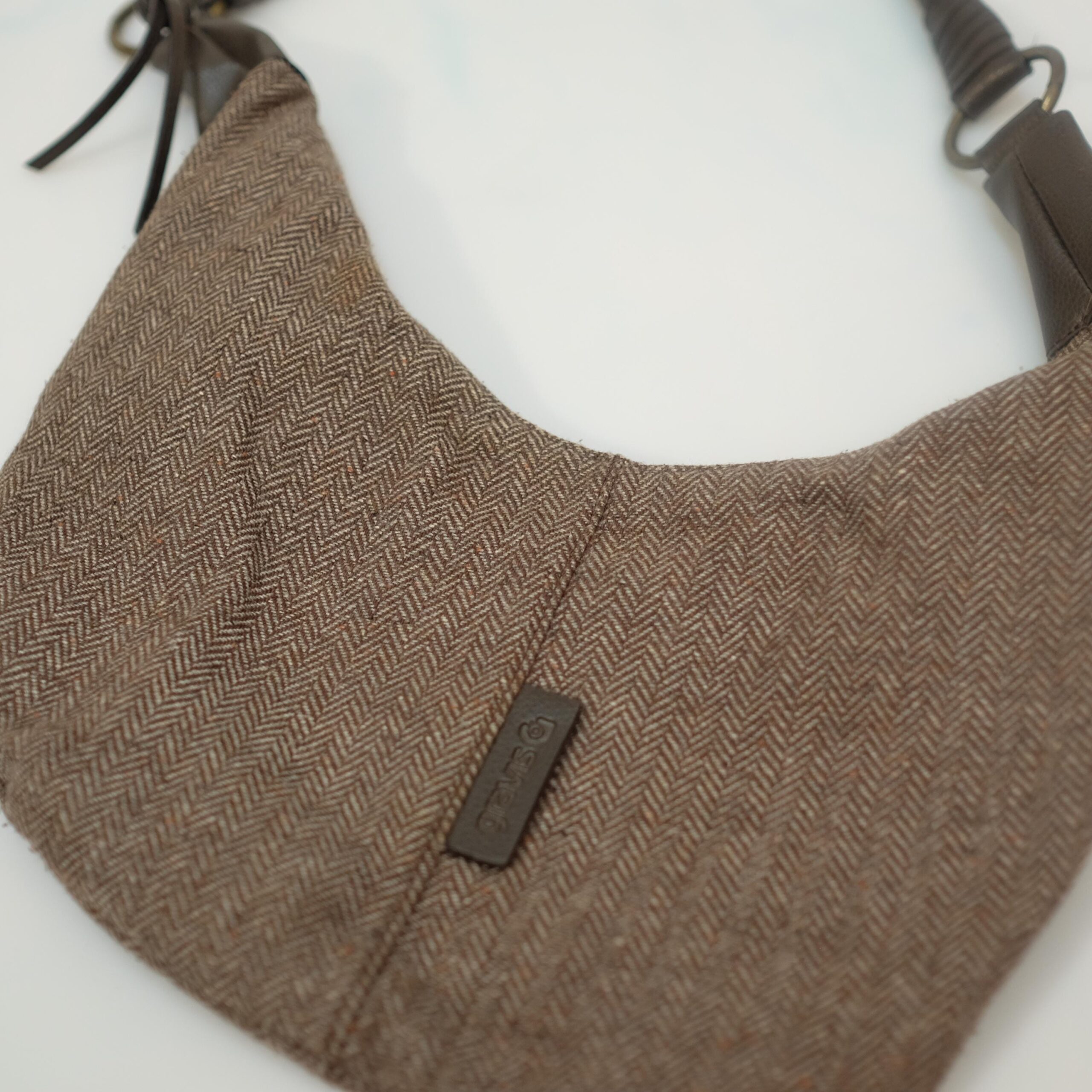 Vintage Brown Tweed Banana Shoulder Bag - Image 3