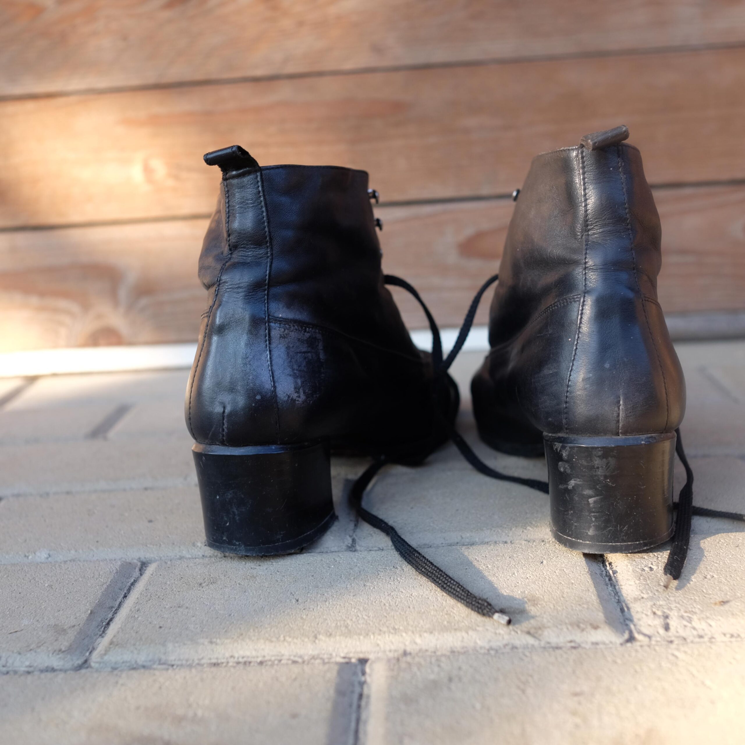 Vintage Black Lace up Ankle Boots size EU39 - Image 10