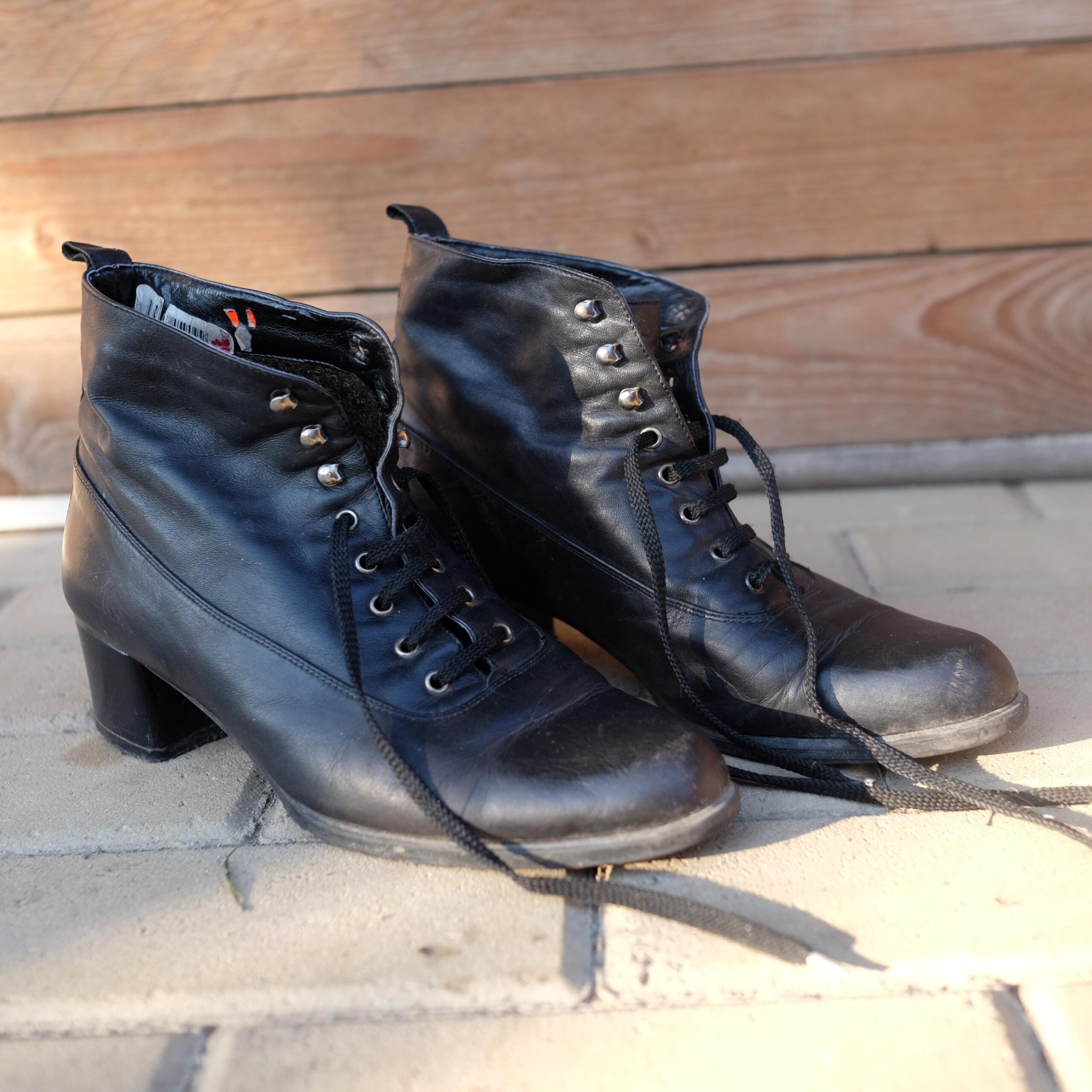 Vintage Black Lace up Ankle Boots size EU39 - Image 5