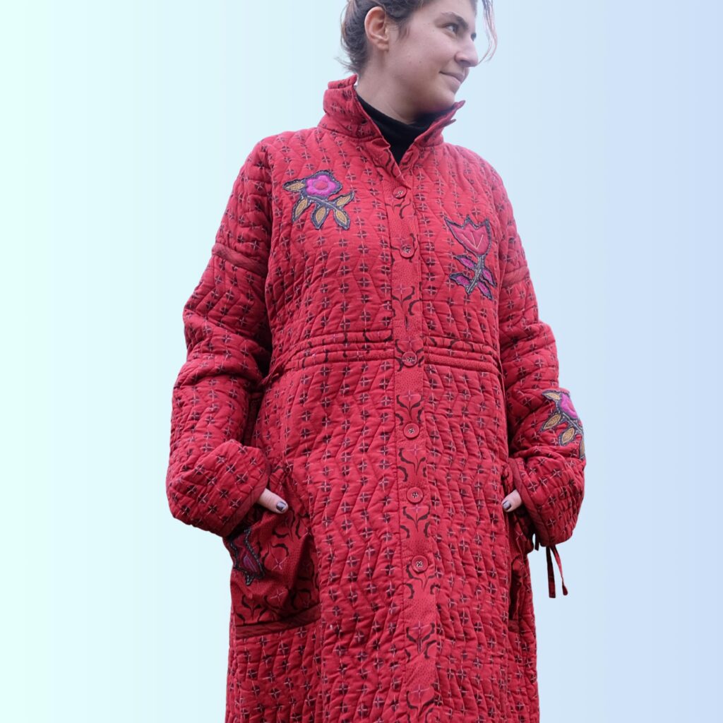 Cute Vintage Red Hippie Quilted Coat, Boho Vibes Jacket with Birds Patches