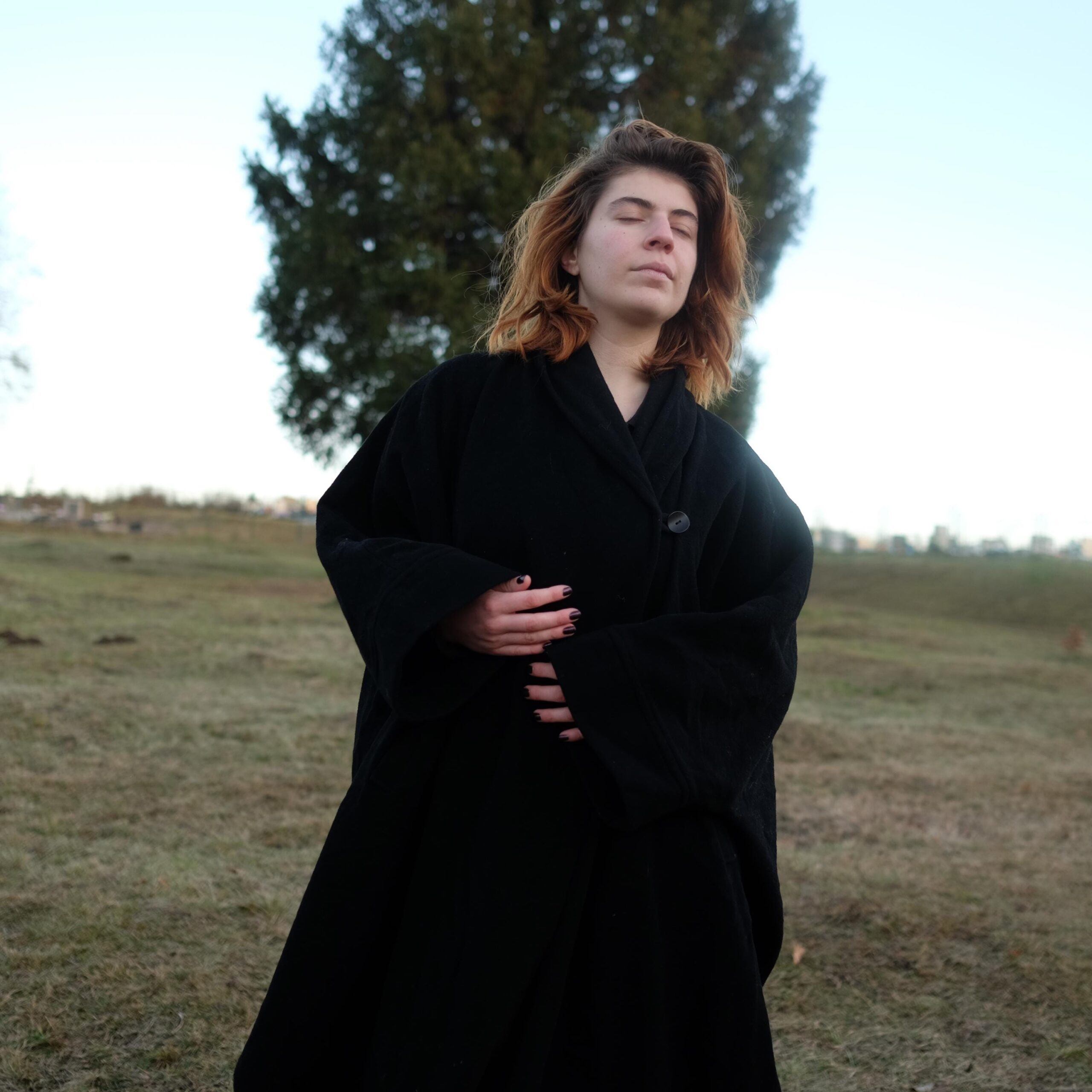 Vintage Black Witchy Cape Coat, Elegant and warm - Image 8