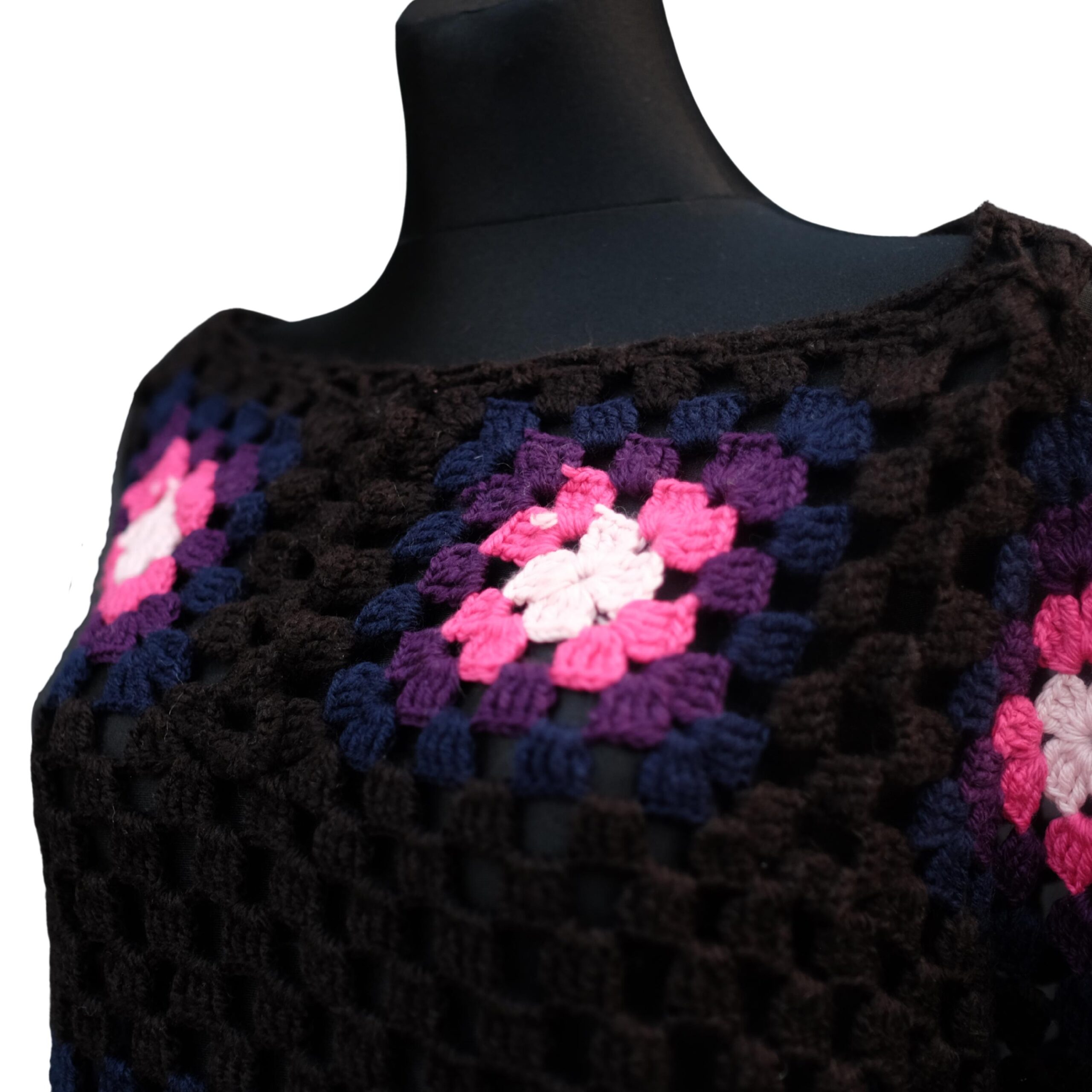 Vintage Granny Square Gradient Crochet Poncho - Image 5