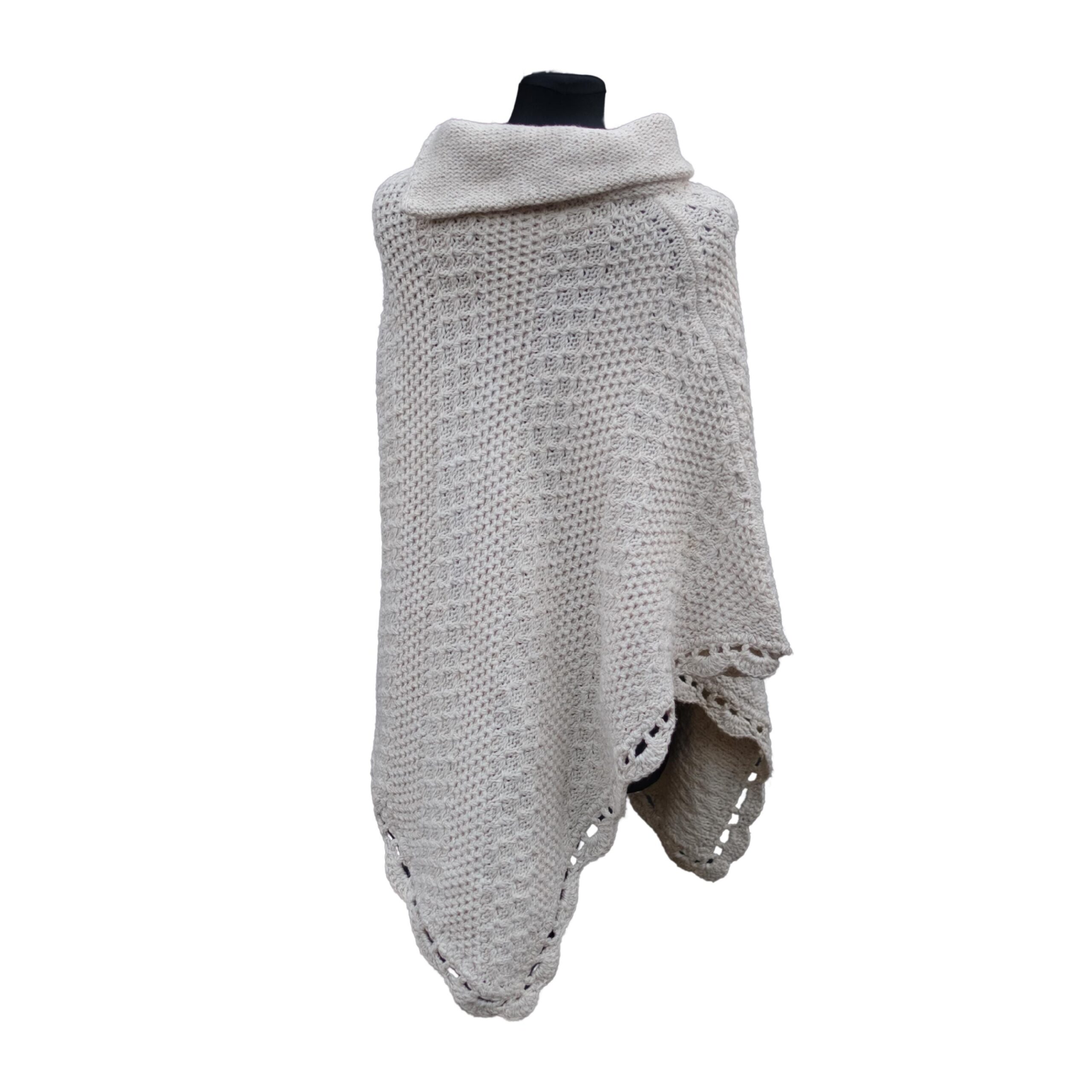 Vintage White Knitted Poncho with Wooden Button, Elegant Classy Knitwear, Old Money - Image 3