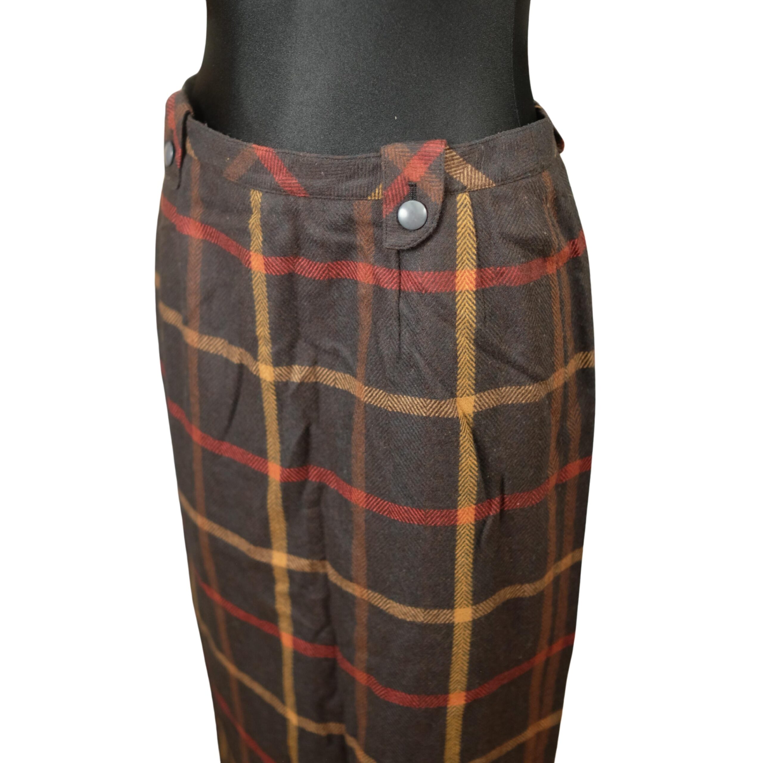 Vintage Tartan Checkered Red and Black Pencil Skirt - Image 4
