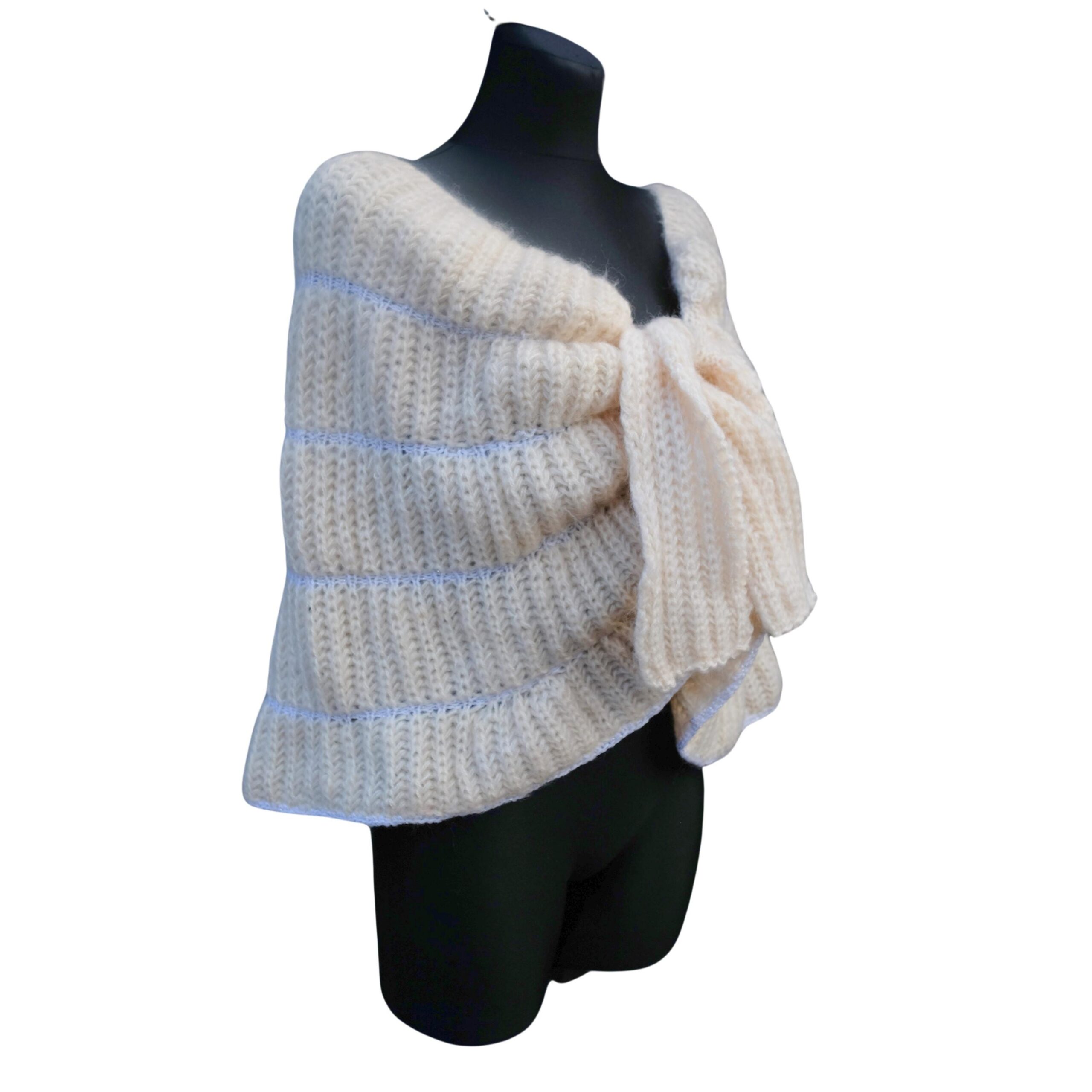 Vintage Knitted Elegant Cream Bolero - Image 5