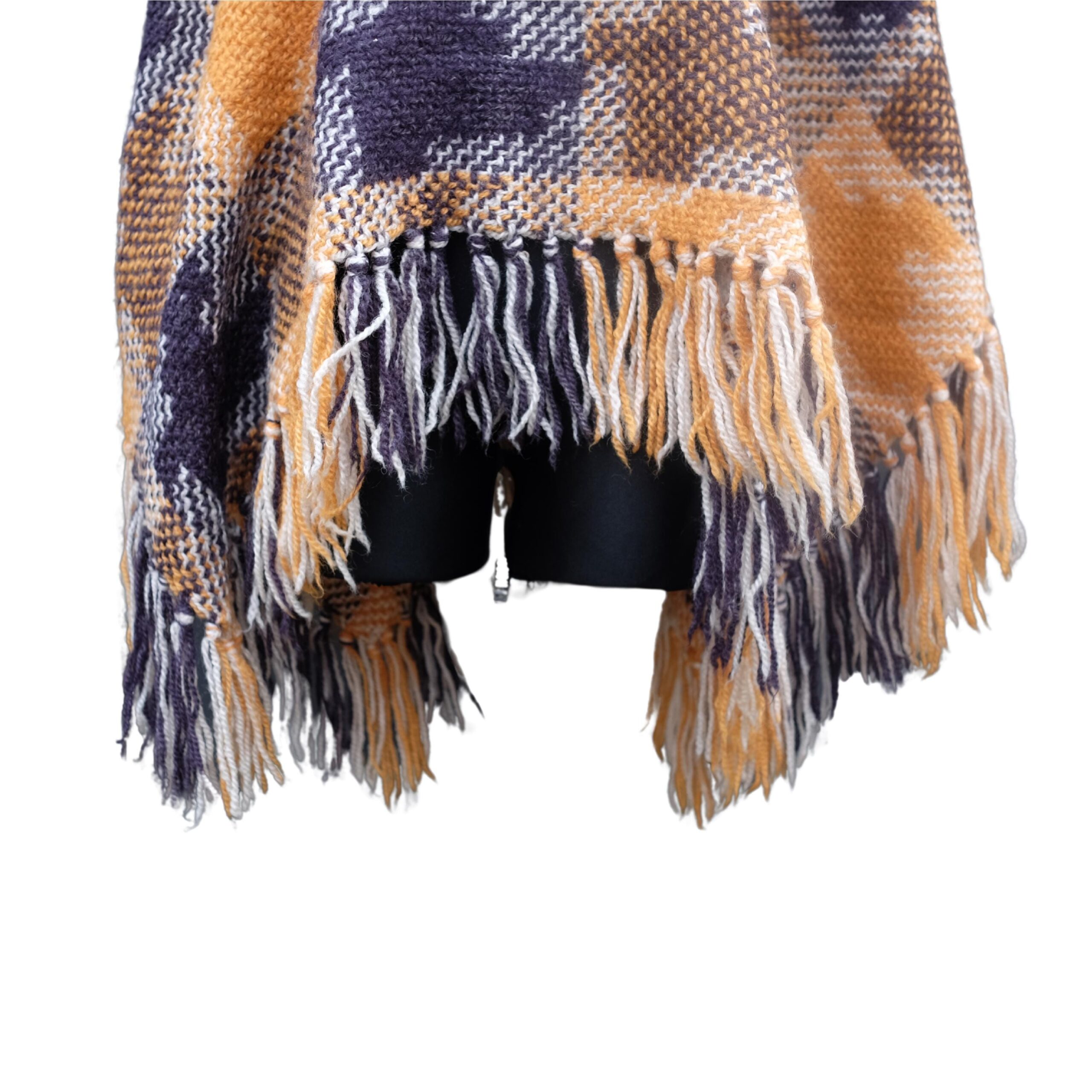 Vintage Reversible Elegant Poncho - Image 8