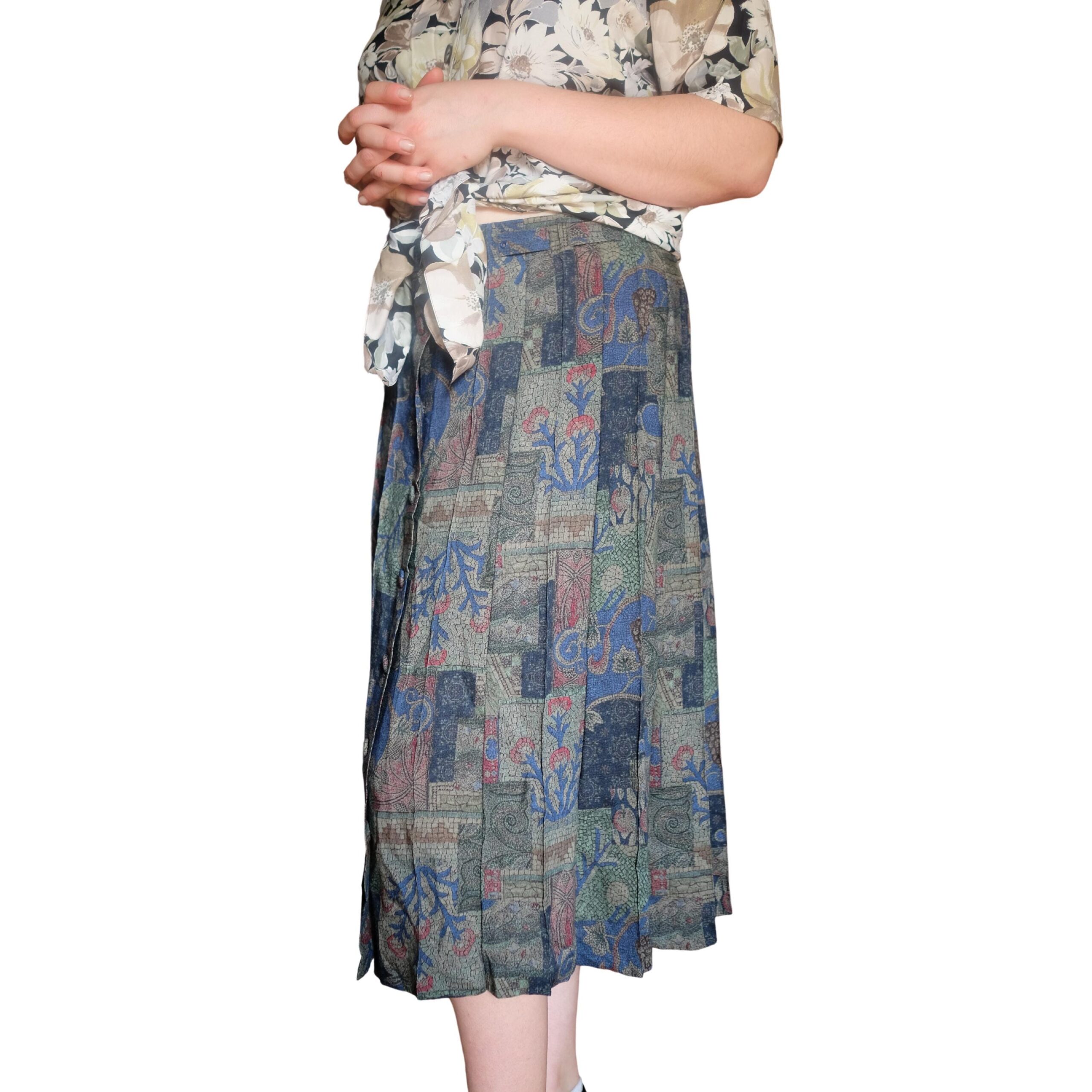 Vintage Wool Floral Pleated Skirt in Earthy tones and blue - Image 9