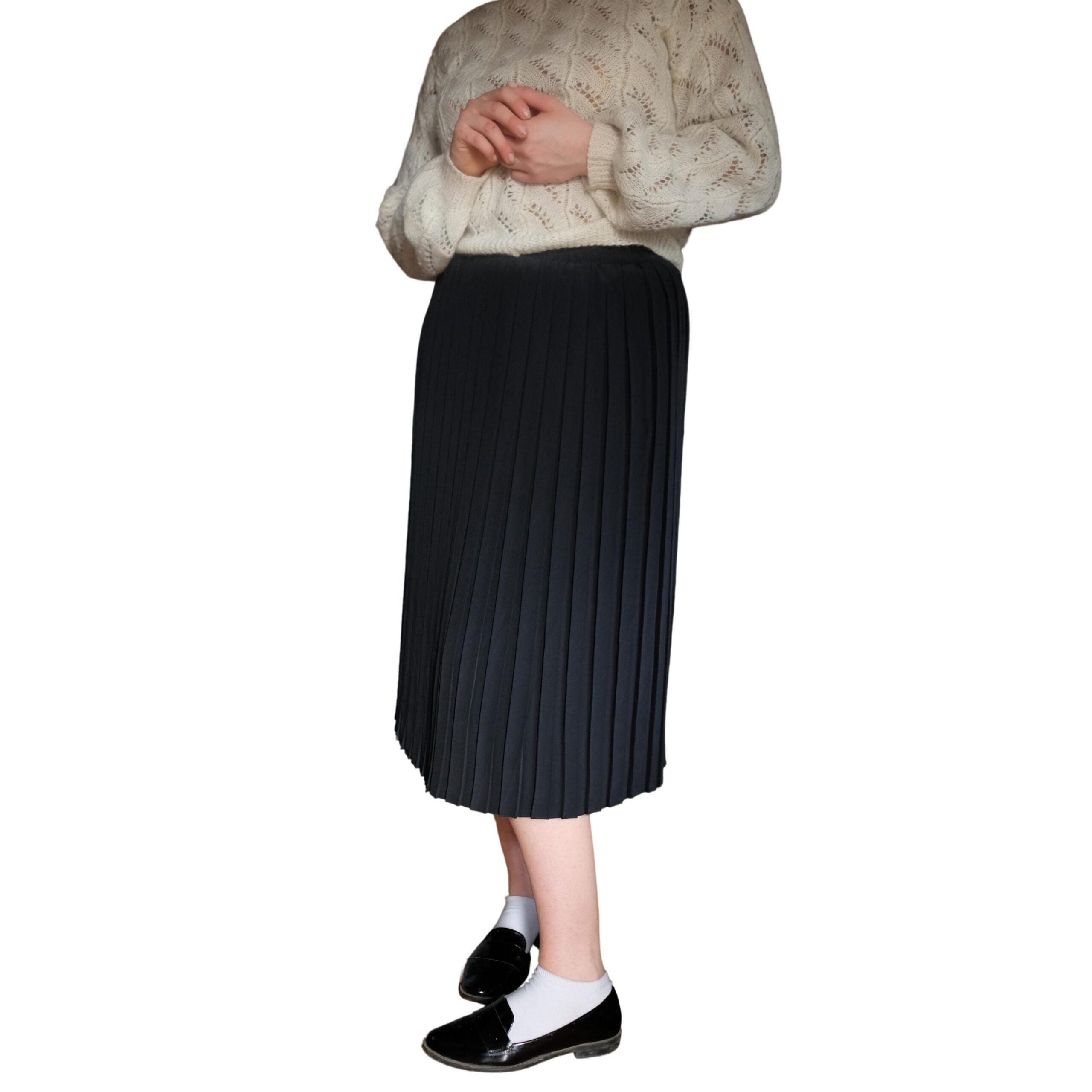 Vintage Mis-Calf Length Black Pleated Skirt - Image 6