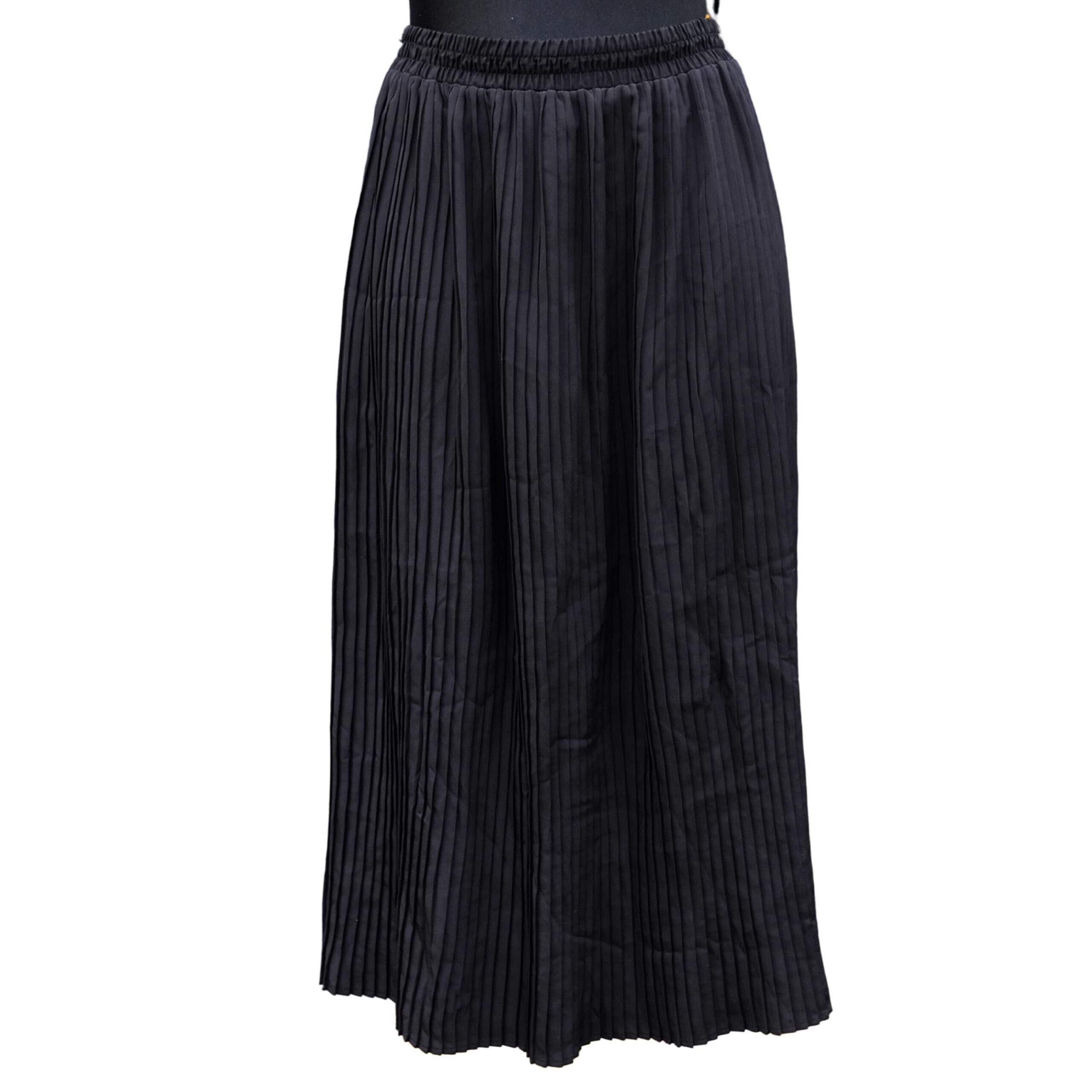 Vintage Black Pleated Skirt, Minimalistic skirt with waistband