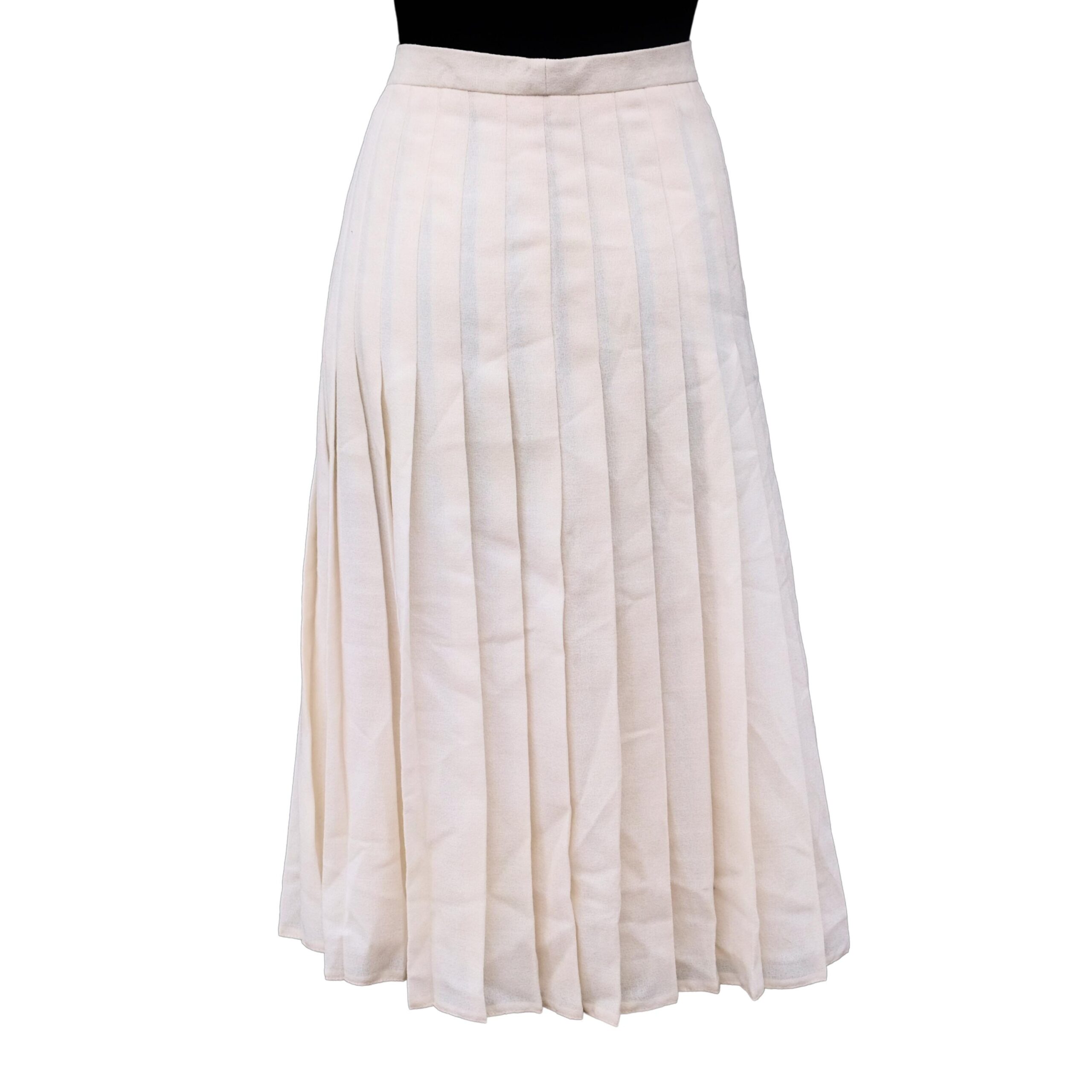 Vintage White Pleated Skirt, Minimalistic skirt Old Money Skirt - Image 3