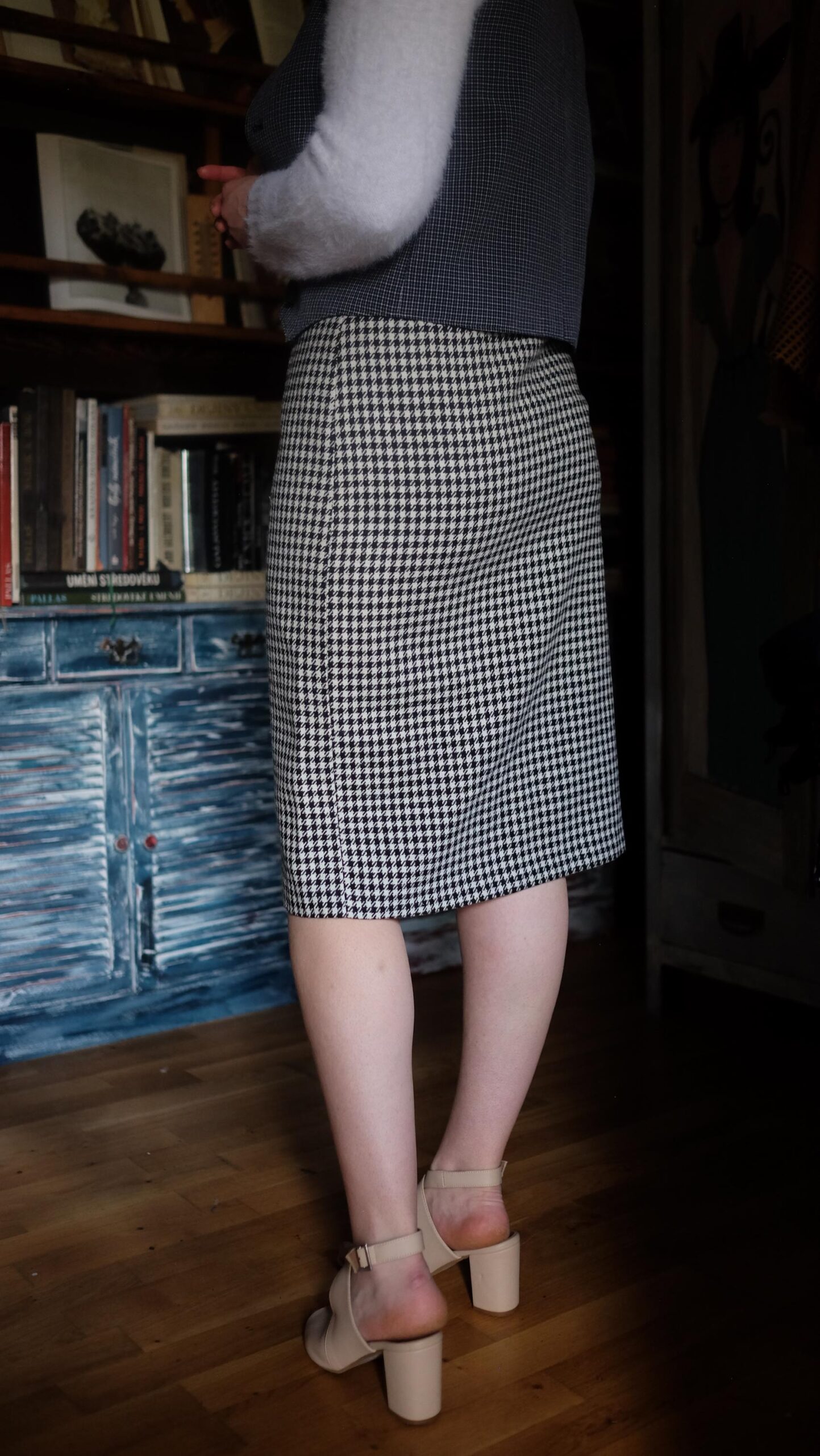 Vintage Houndstooth Long Pencil Skirt - Image 7