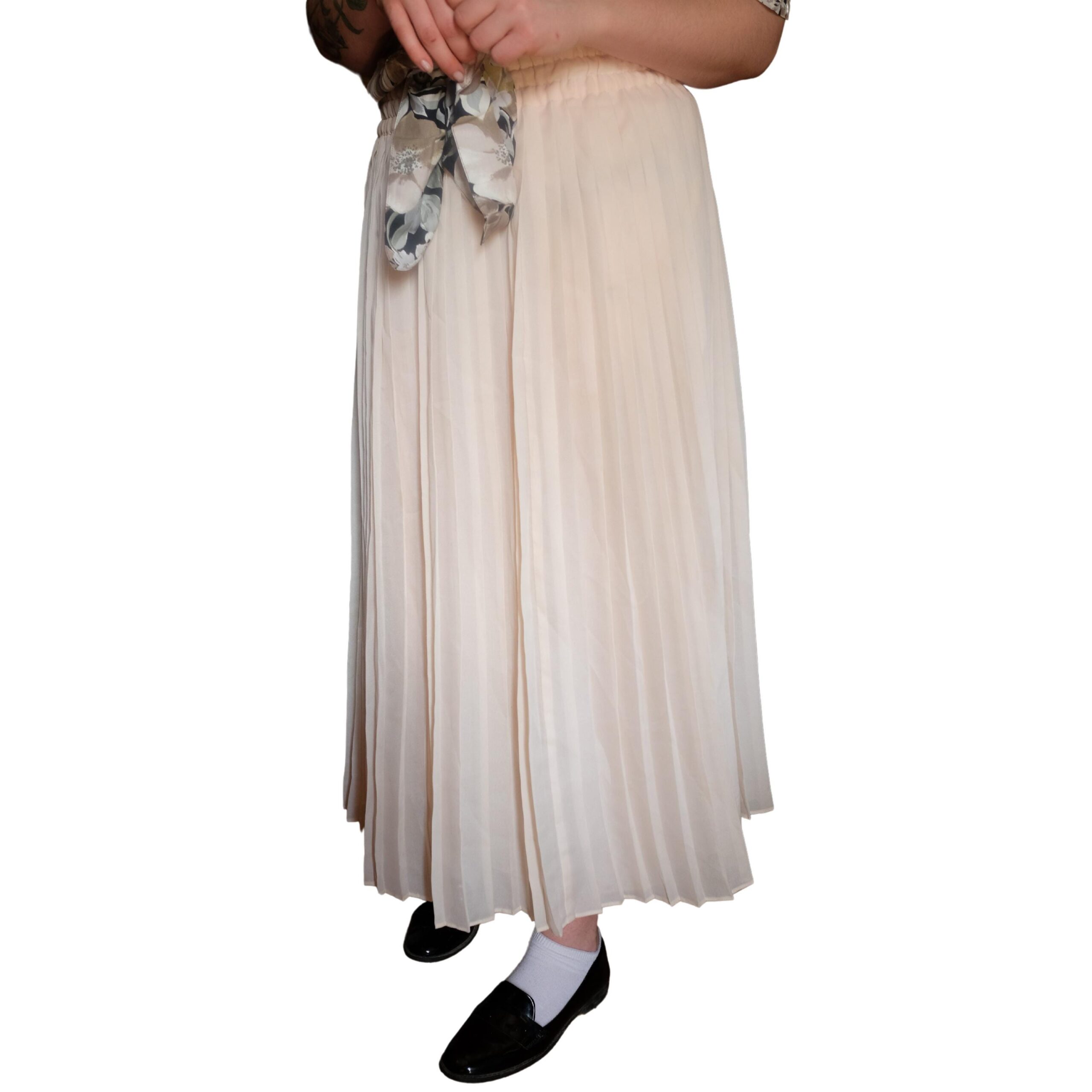 Vintage Long Cream Pleated Skirt - Image 2