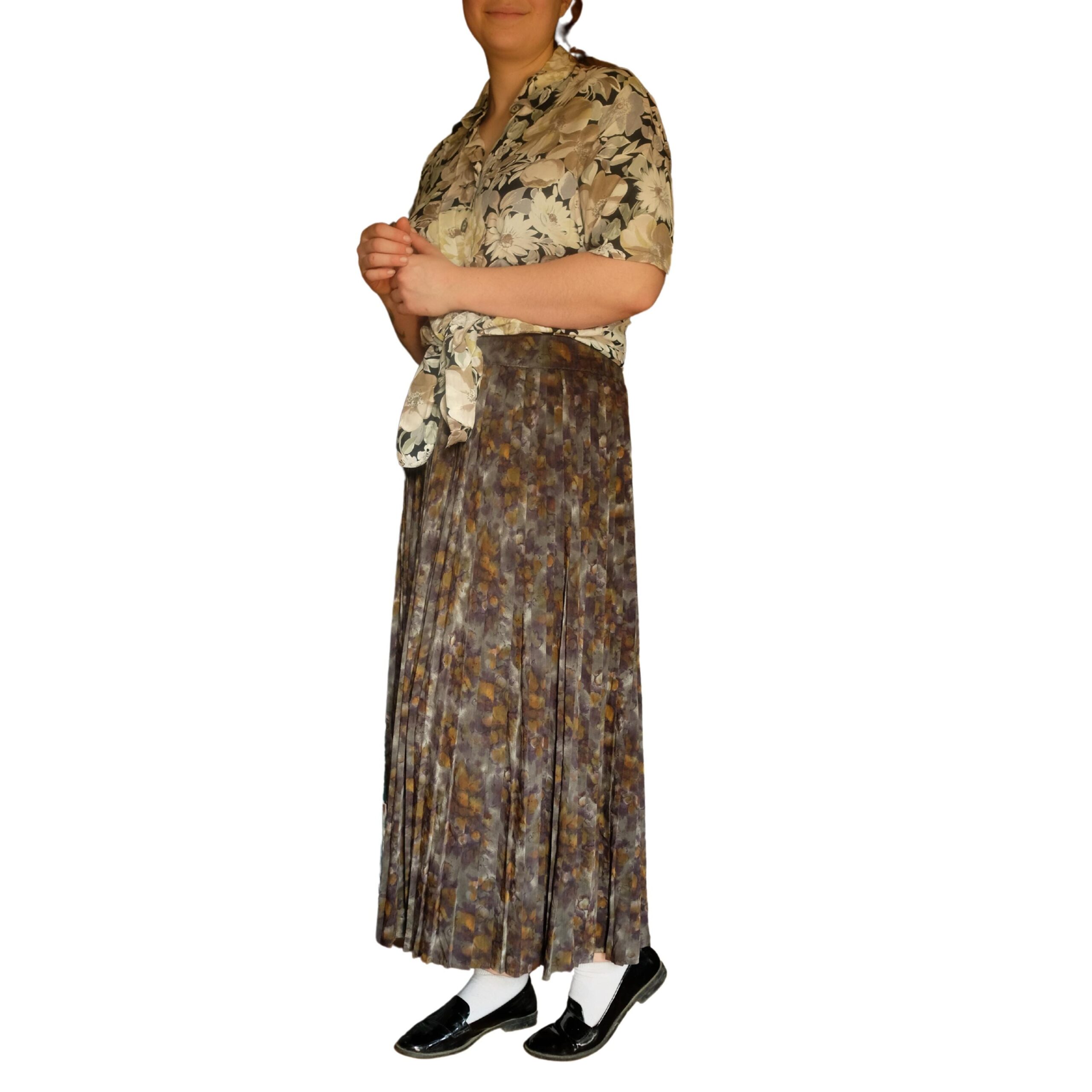 Vintage Floral Long Pleated Skirt in Earthy tones - Image 6