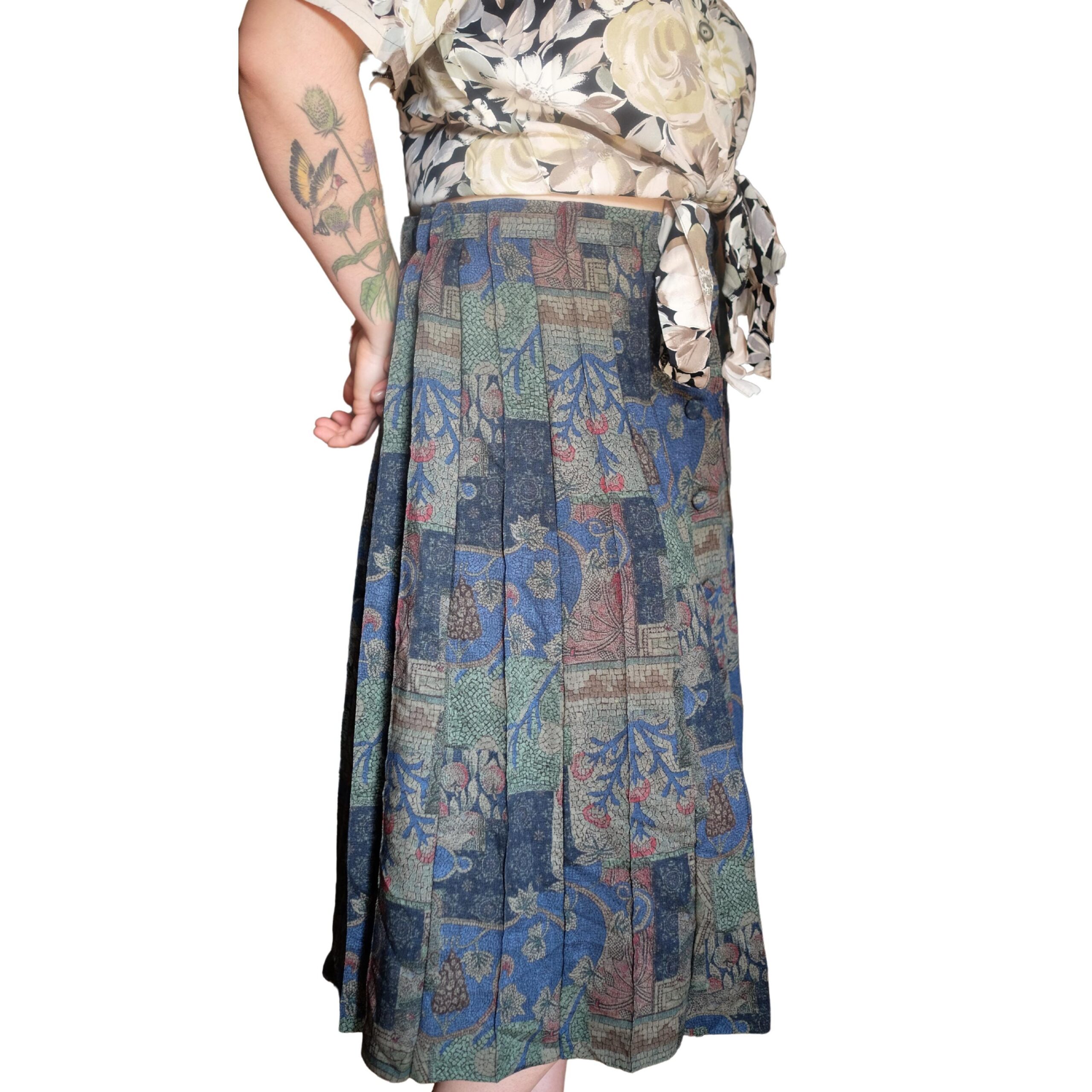 Vintage Wool Floral Pleated Skirt in Earthy tones and blue - Image 2