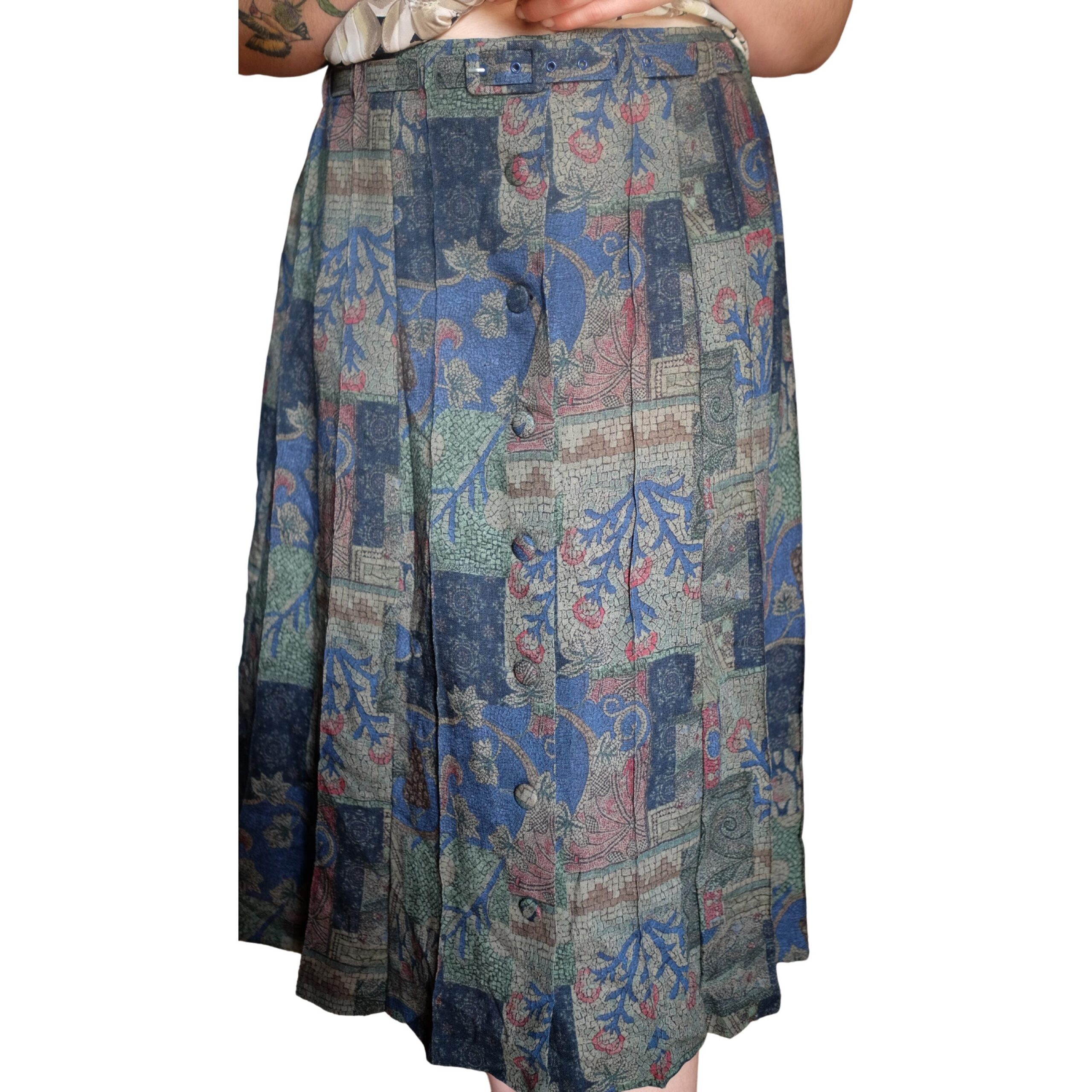 Vintage Wool Floral Pleated Skirt in Earthy tones and blue - Image 6