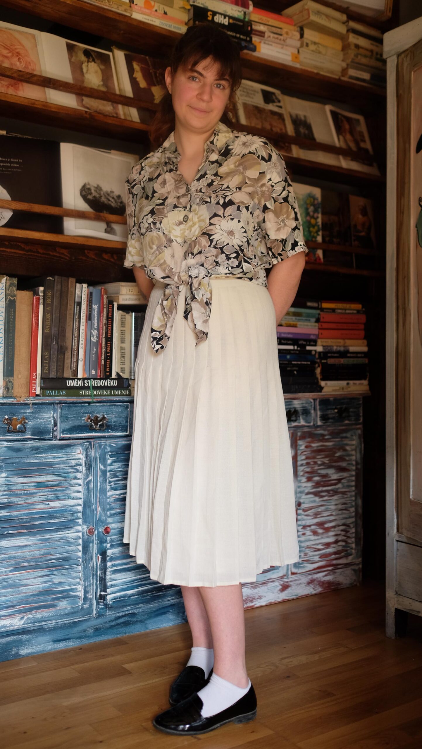 Vintage White Pleated Skirt, Minimalistic skirt Old Money Skirt - Image 8