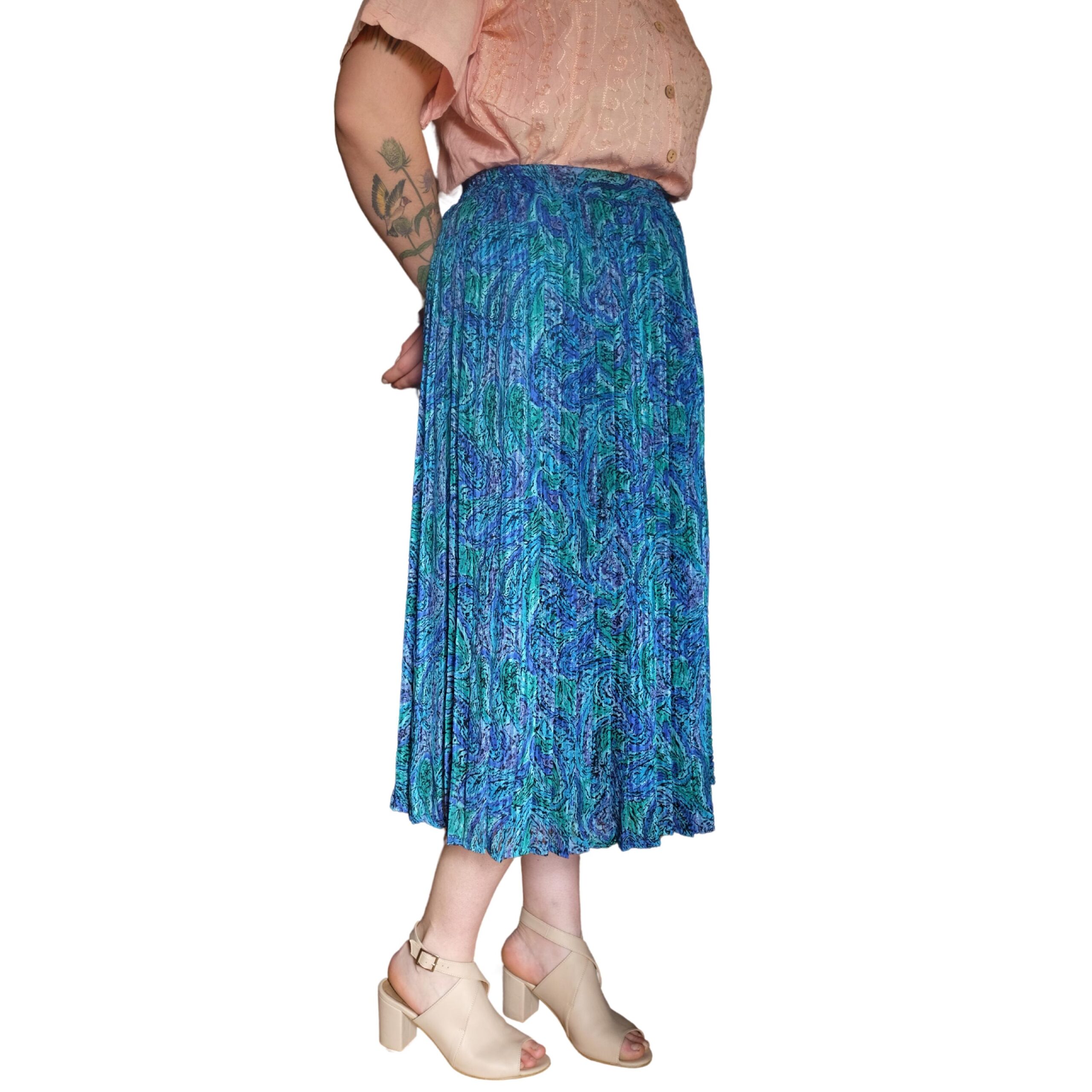 Vintage Blue Floral Mid-Calf Pleated Skirt - Image 6