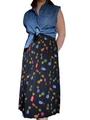 Vintage Black Pleated Skirt with Medals Pattern