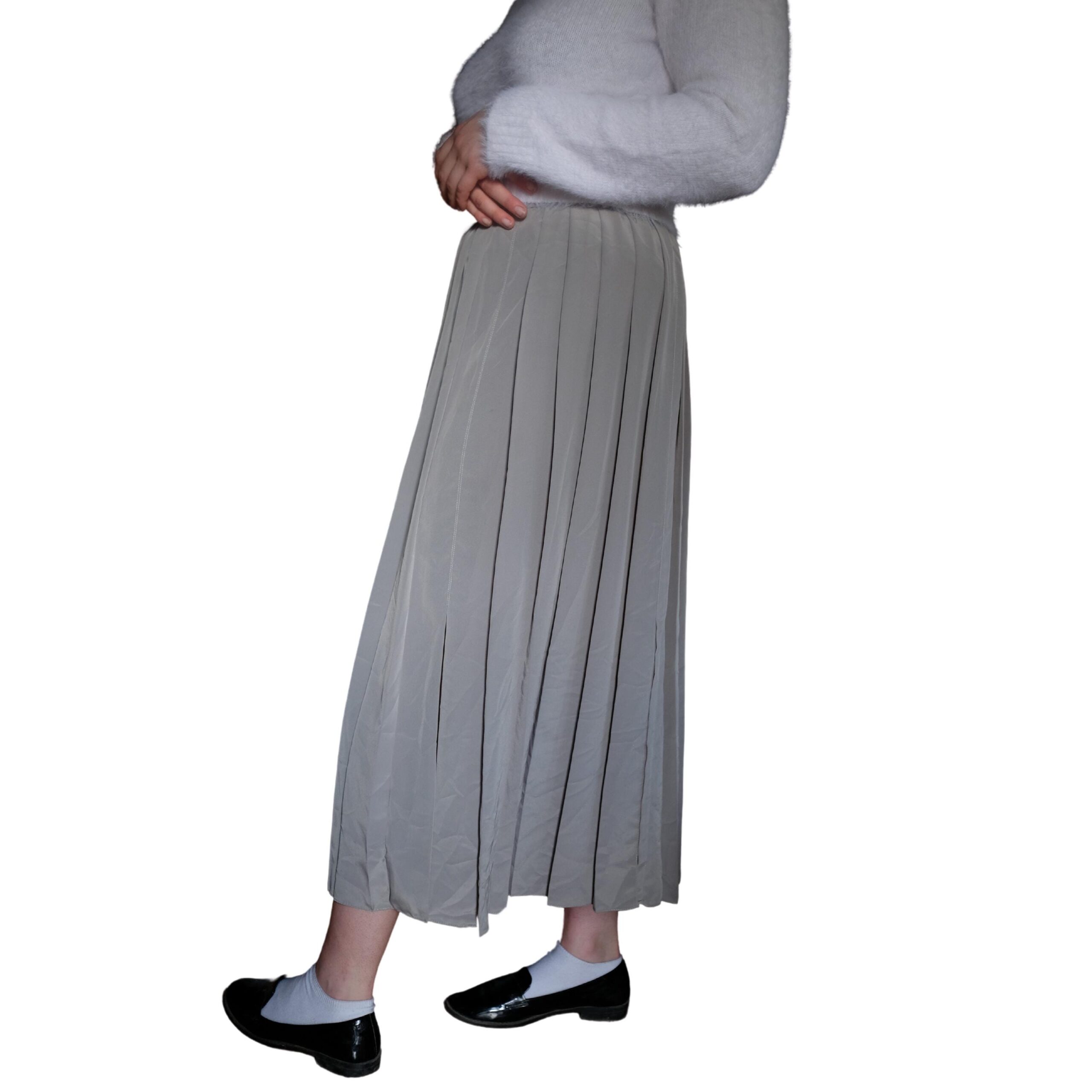 Vintage Grey Pleated Skirt with Slits - Image 3