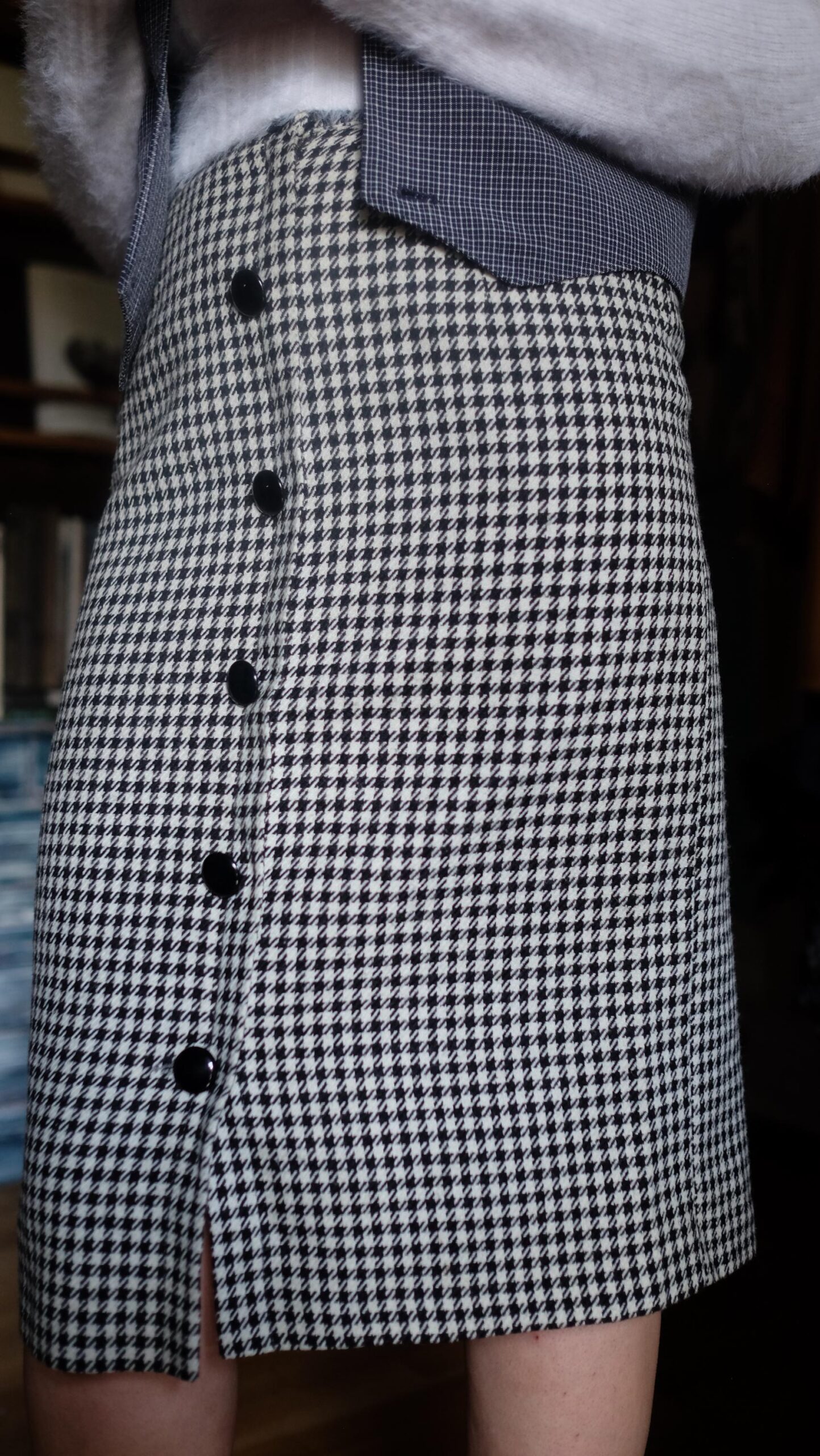 Vintage Houndstooth Long Pencil Skirt - Image 6