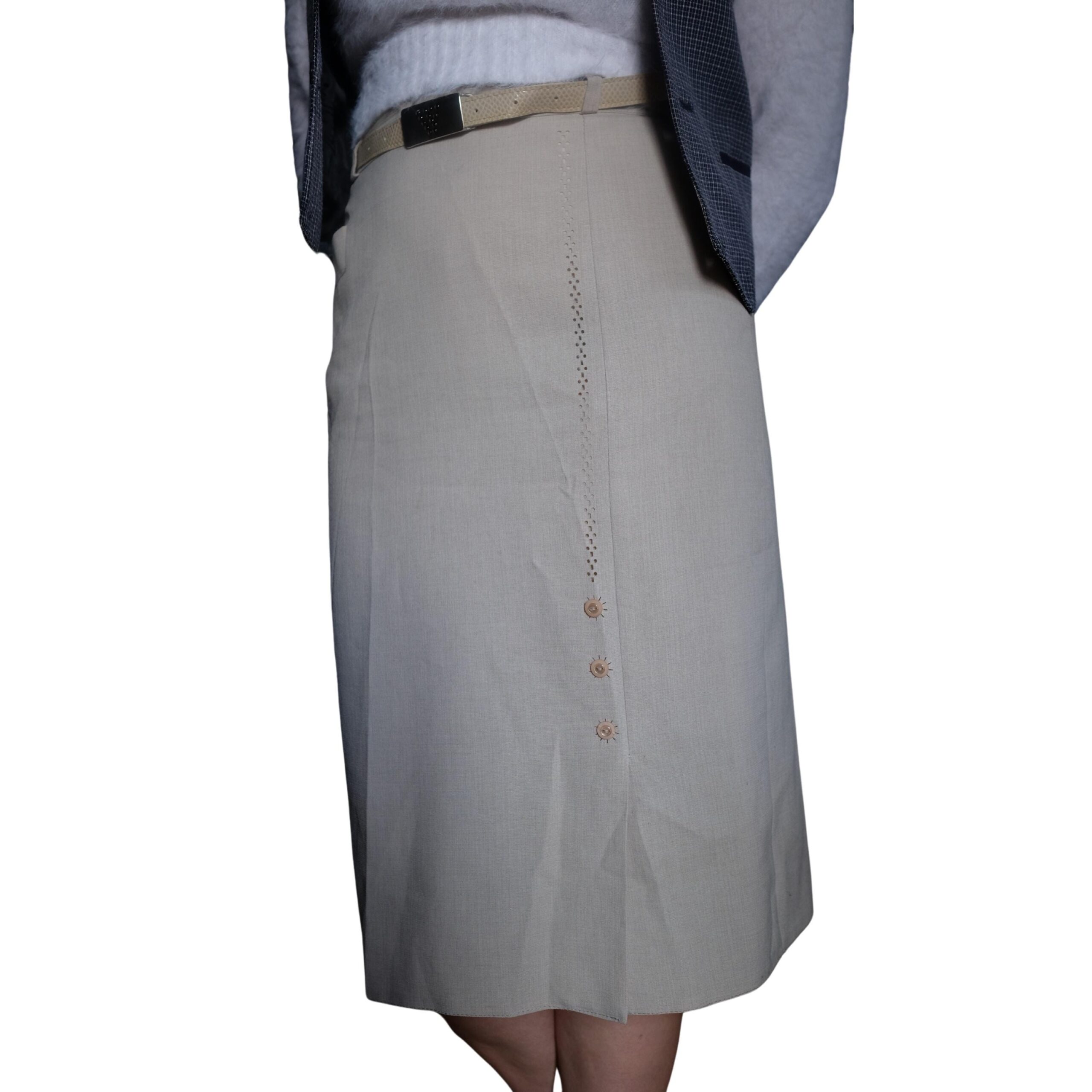 Vintage Below the Knee Cream Pencil Skirt with Intricate Details - Image 7