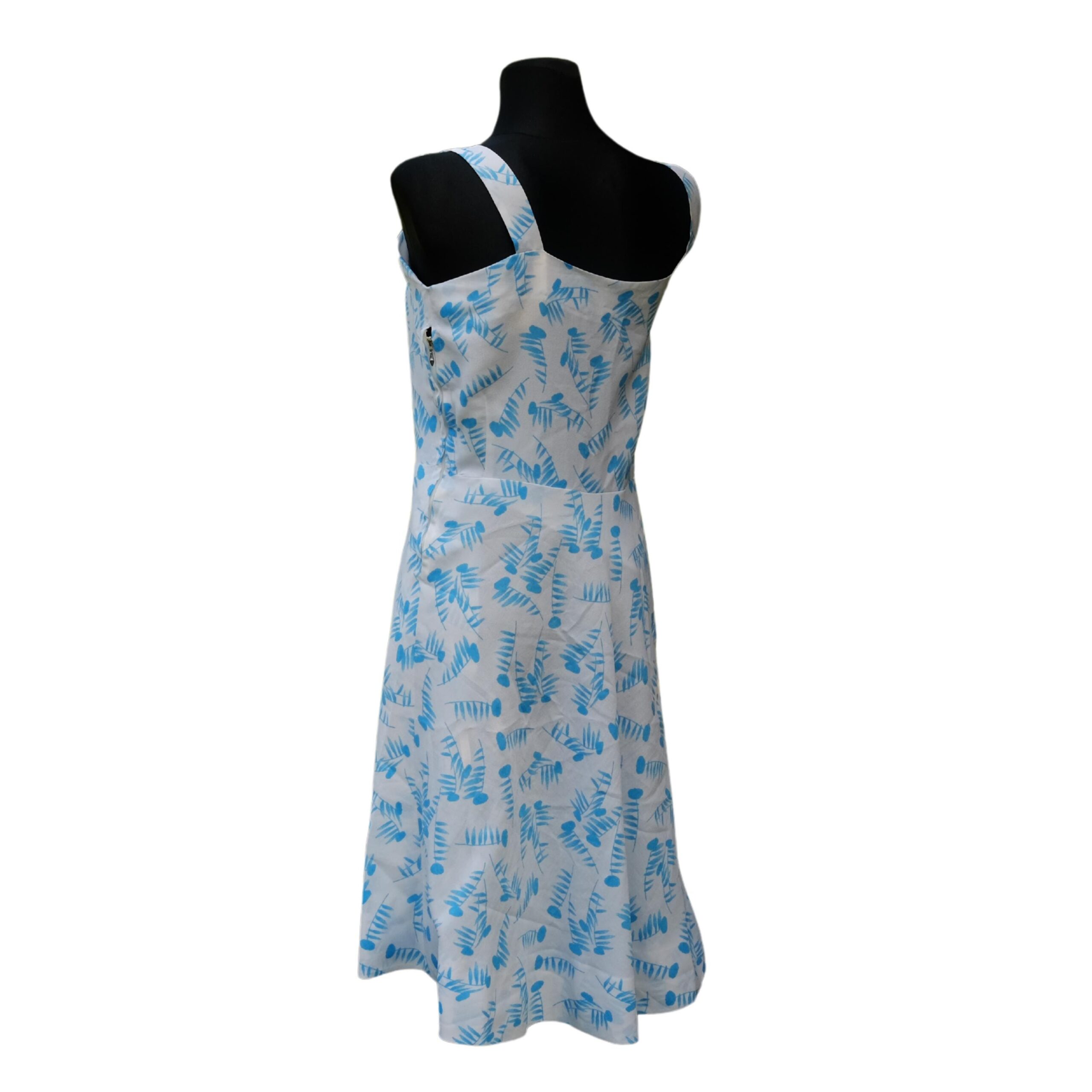 Vintage White Summer Dress with Blue Abstract Pattern - Image 6