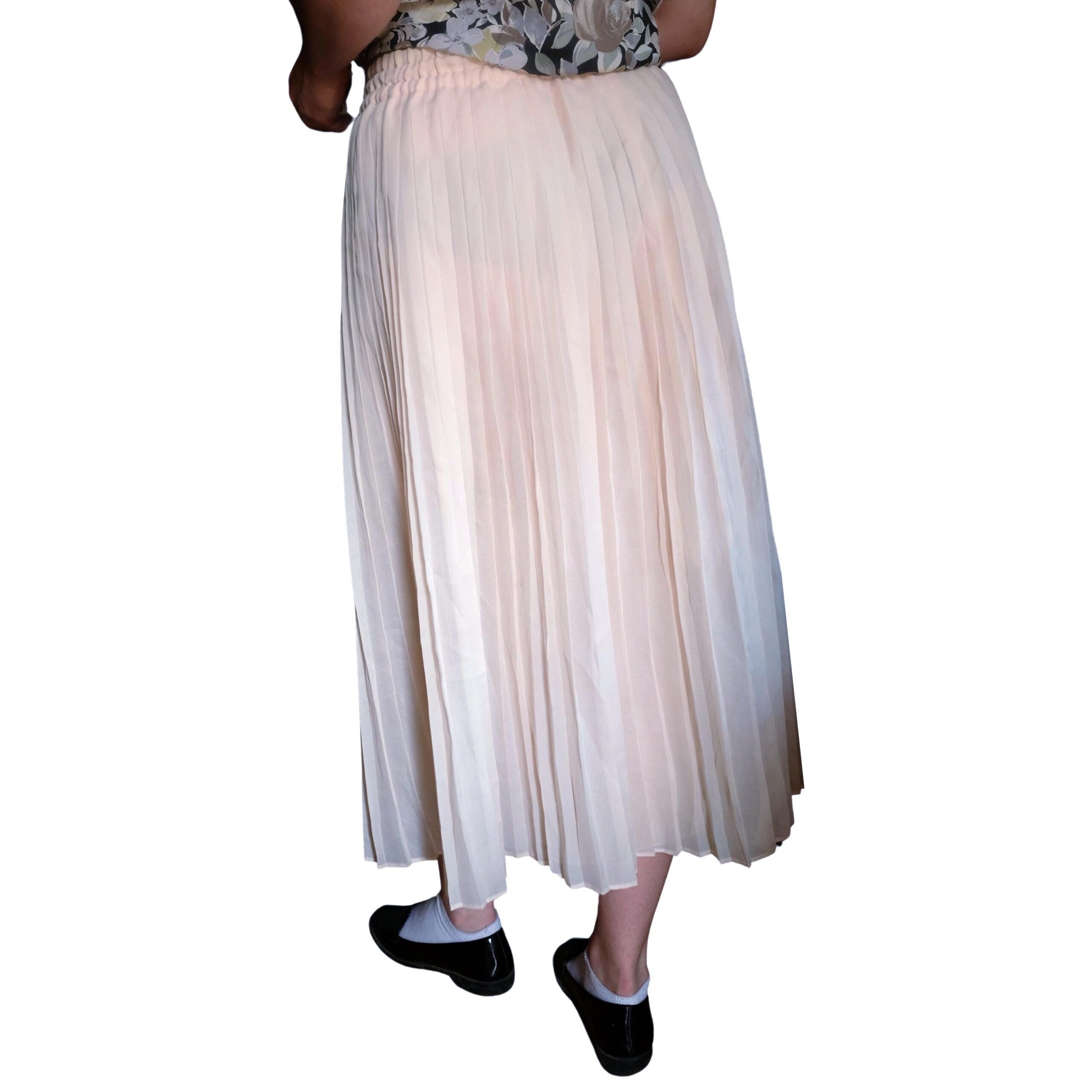 Vintage Long Cream Pleated Skirt - Image 6